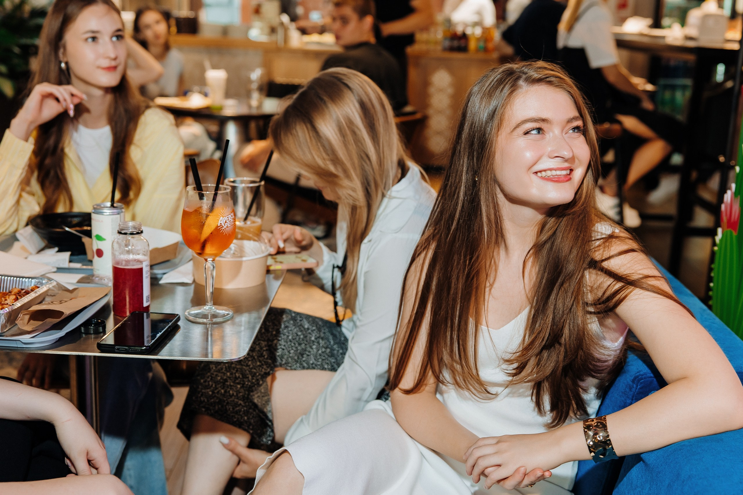 Белый Рынок | 8 лет. Главная