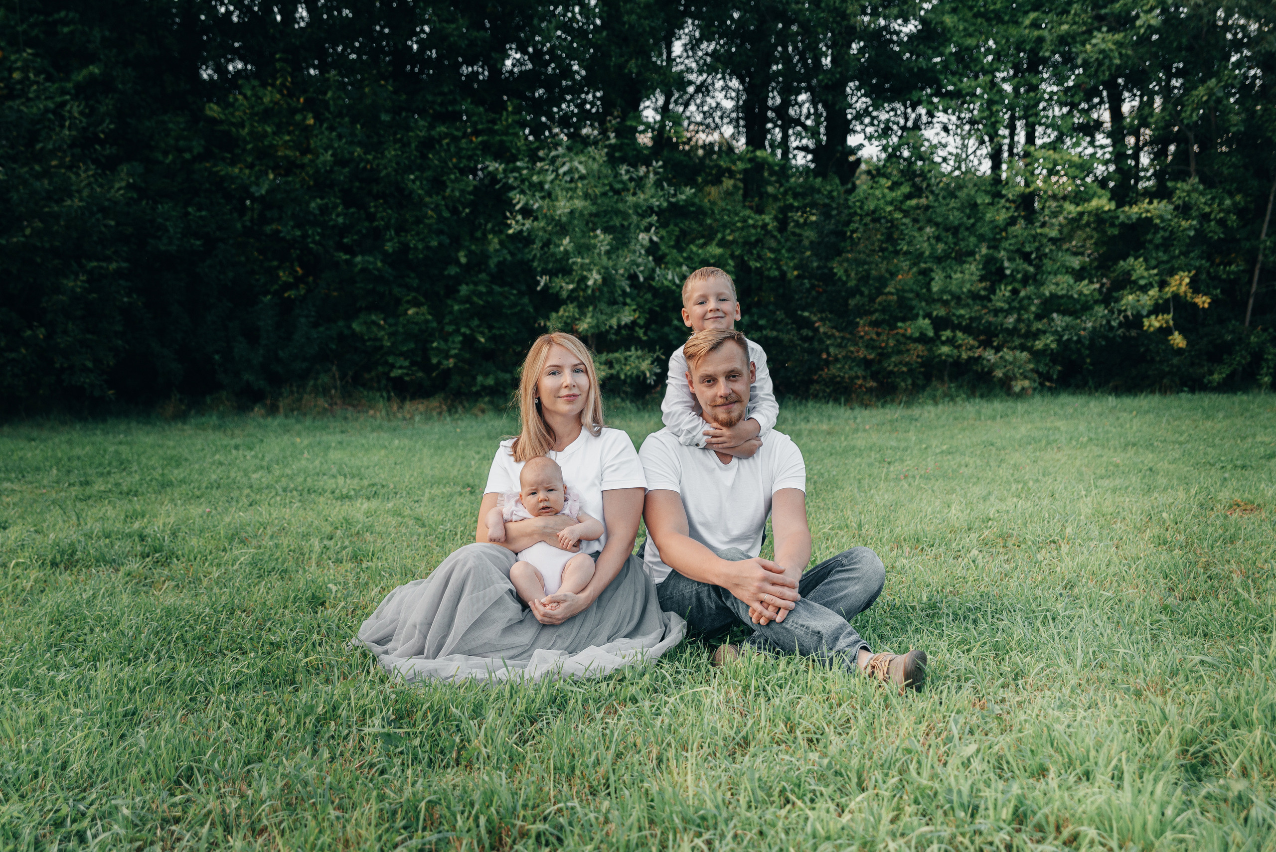 Семейная фотосессия (прогулка). Фотограф Москва