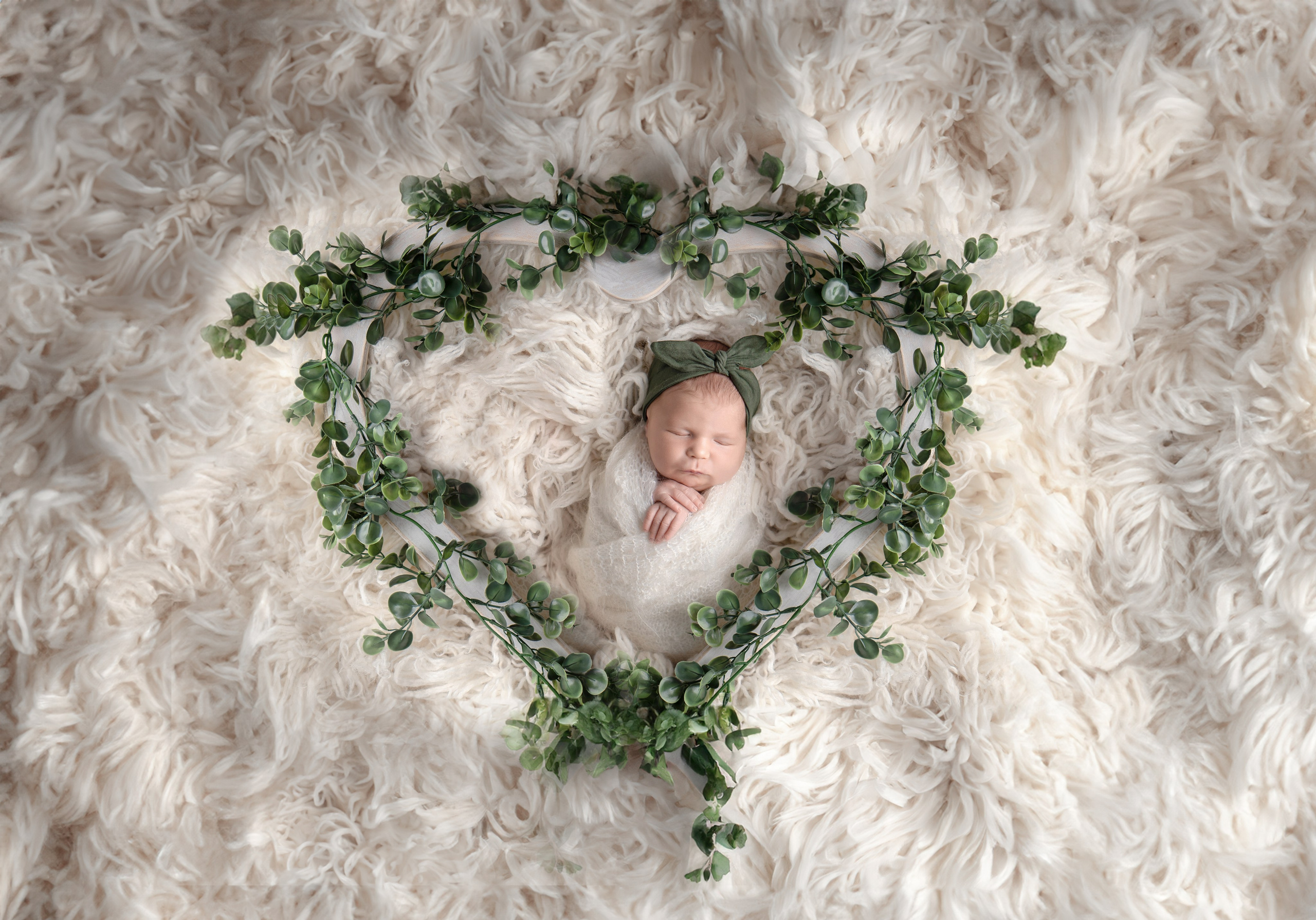 Новорожденные. Фотограф новорожденных, беременности и семейных фотосессий в Томске