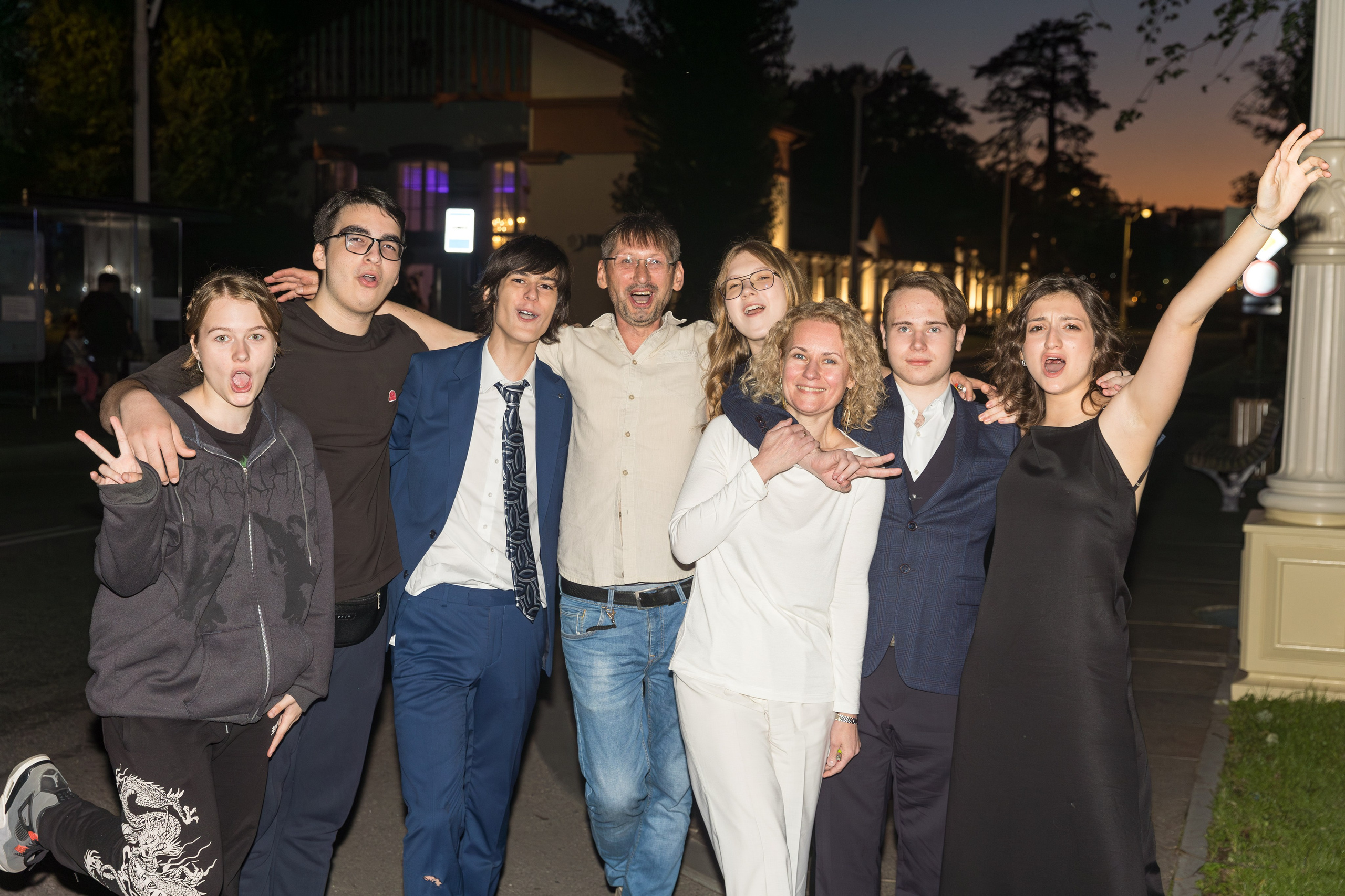 Прогулка перед выпускным. ВДНХ. Школьный фотограф в Москве Семенова Ирина