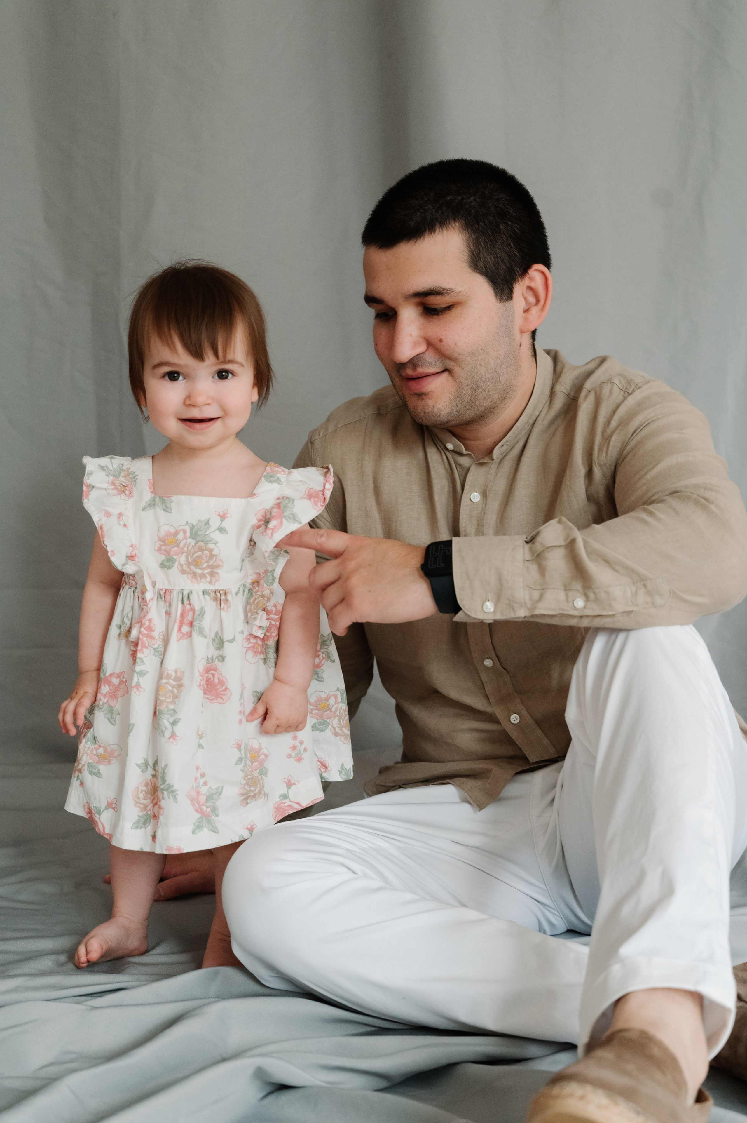 Евгения. Профессиональный фотограф беременности в СПБ. Стильные фотосессии беременности в стиле минимализм и классическая фотография