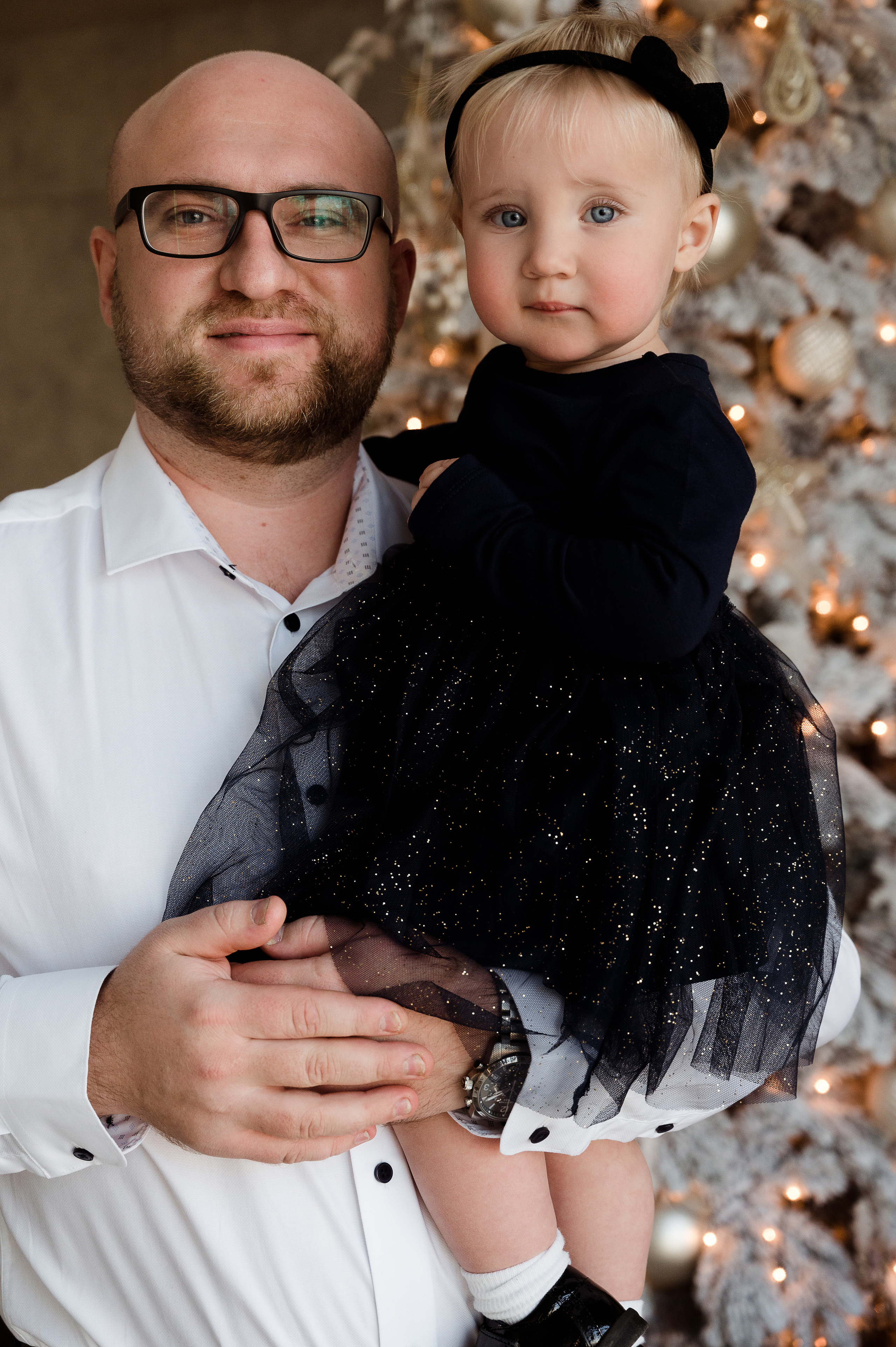 Мила. Профессиональный фотограф беременности в СПБ. Стильные фотосессии беременности в стиле минимализм и классическая фотография