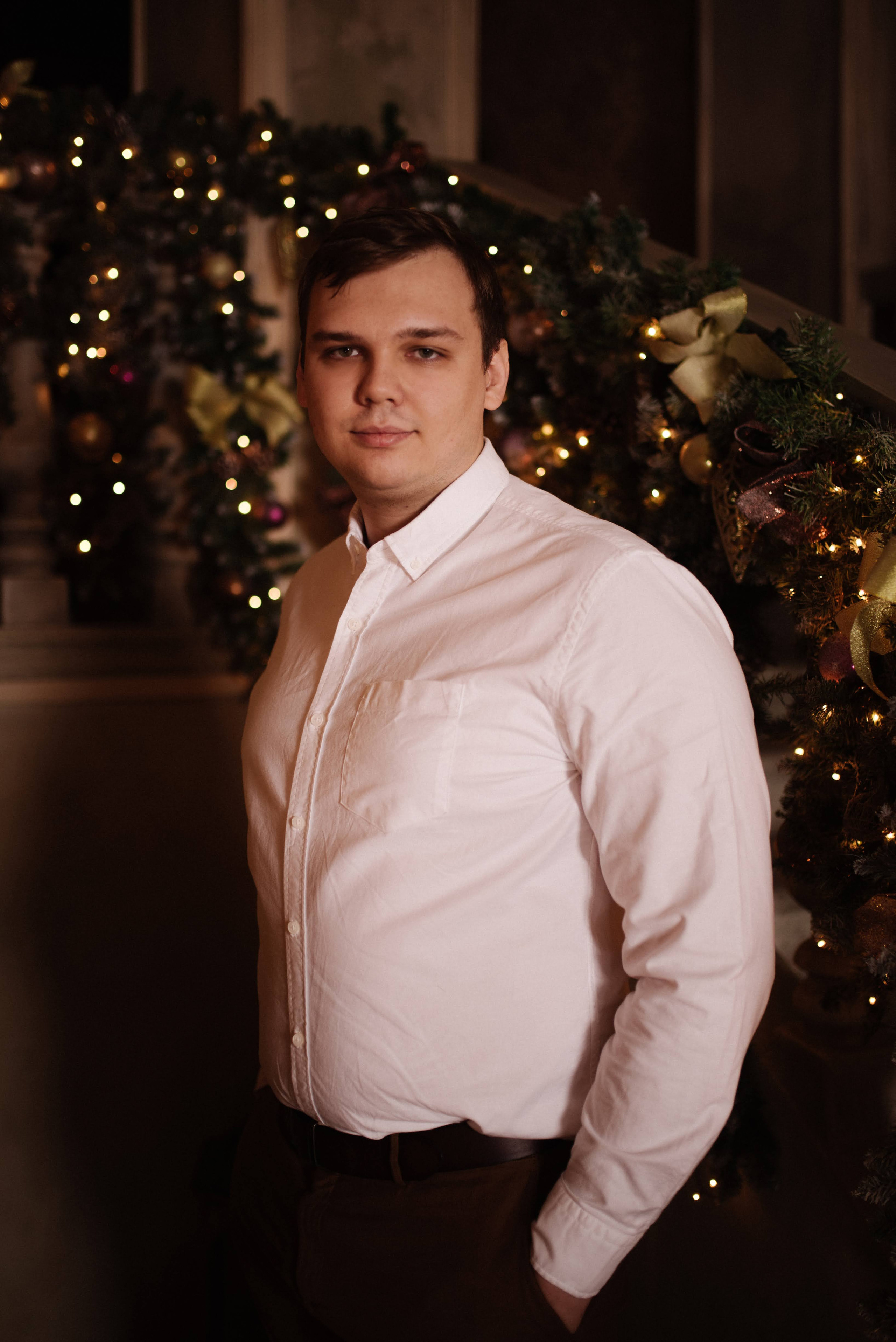 Алина. Профессиональный фотограф беременности в СПБ. Стильные фотосессии беременности в стиле минимализм и классическая фотография