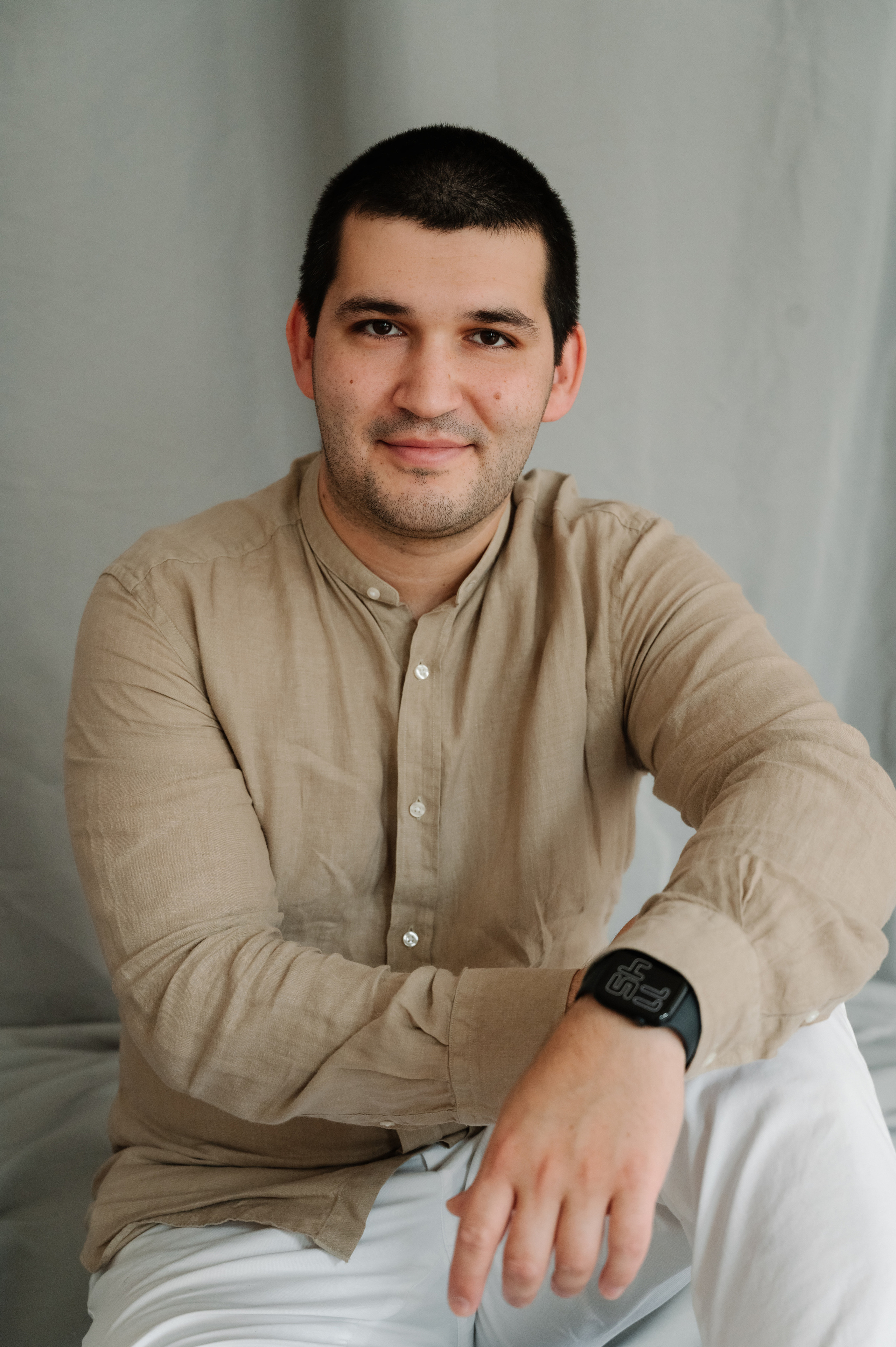 Евгения. Профессиональный фотограф беременности в СПБ. Стильные фотосессии беременности в стиле минимализм и классическая фотография