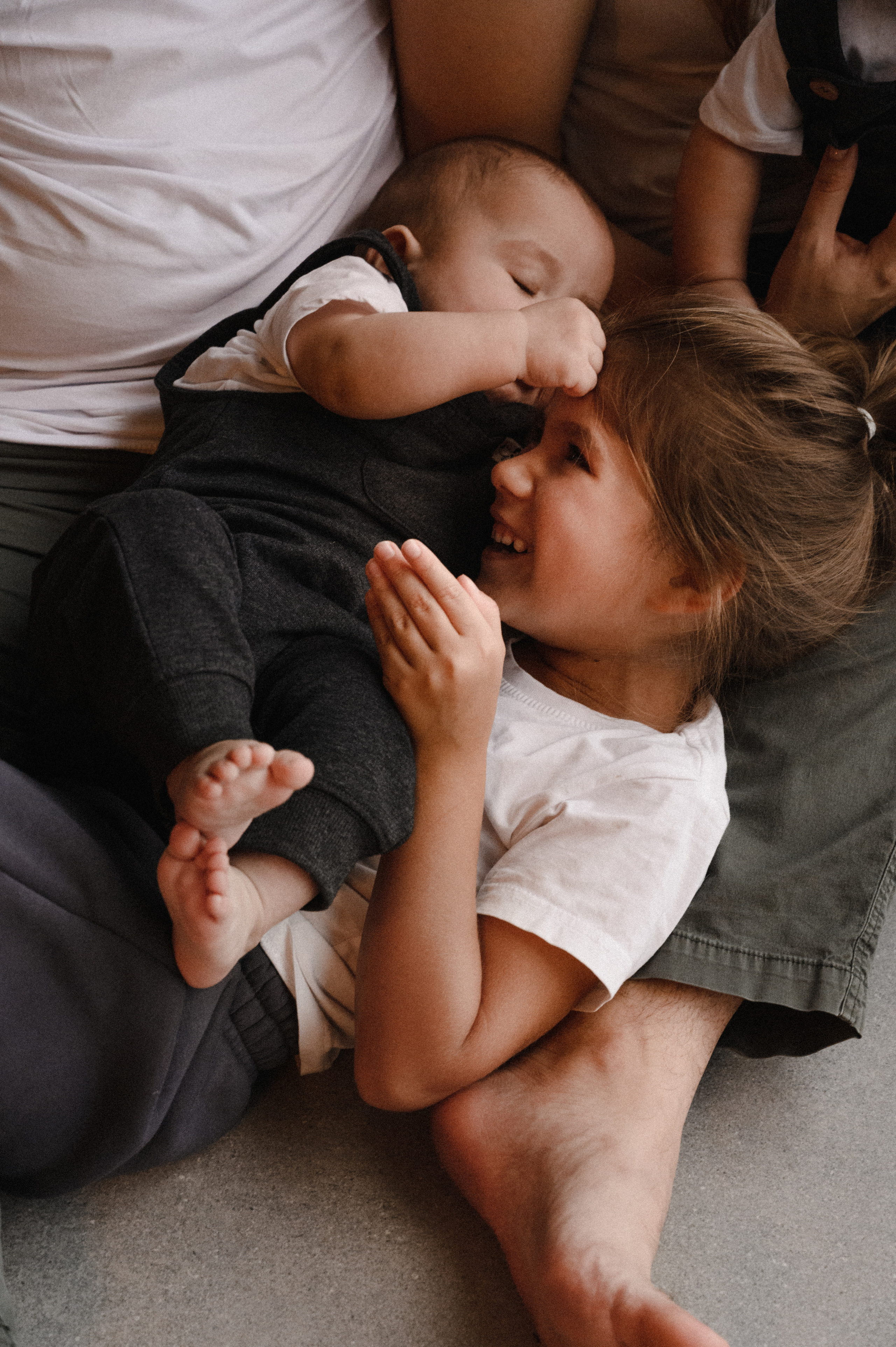 Софья. Профессиональный фотограф беременности в СПБ. Стильные фотосессии беременности в стиле минимализм и классическая фотография
