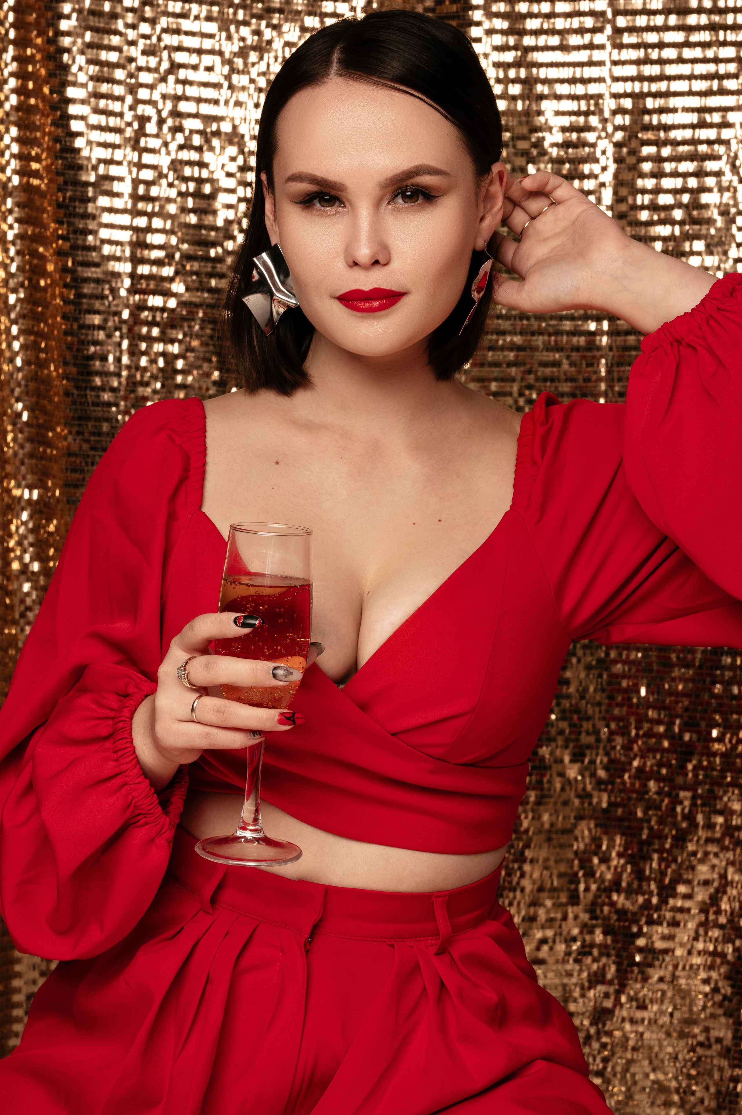 Алина. Профессиональный фотограф беременности в СПБ. Стильные фотосессии беременности в стиле минимализм и классическая фотография