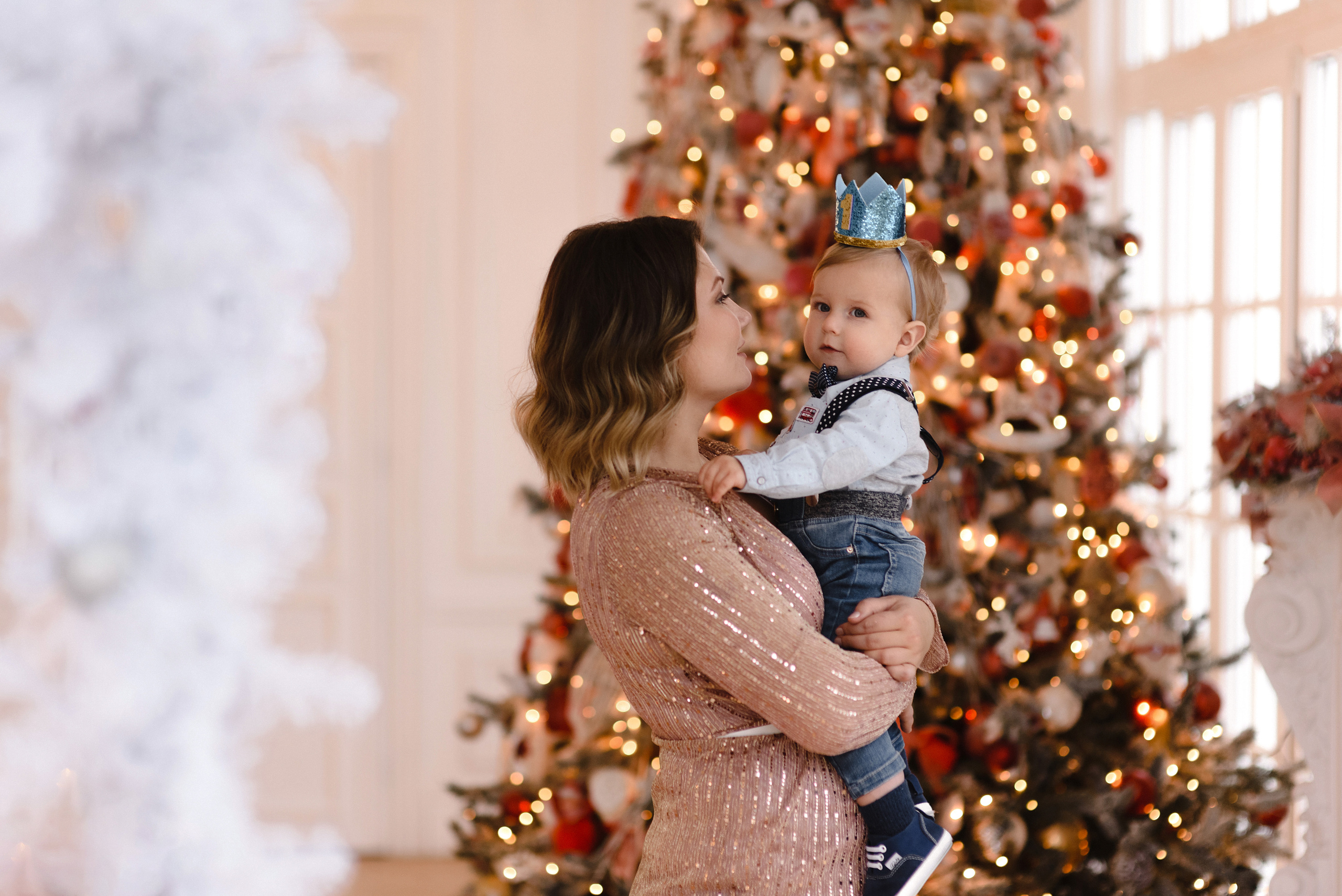 Ольга. Профессиональный фотограф беременности в СПБ. Стильные фотосессии беременности в стиле минимализм и классическая фотография