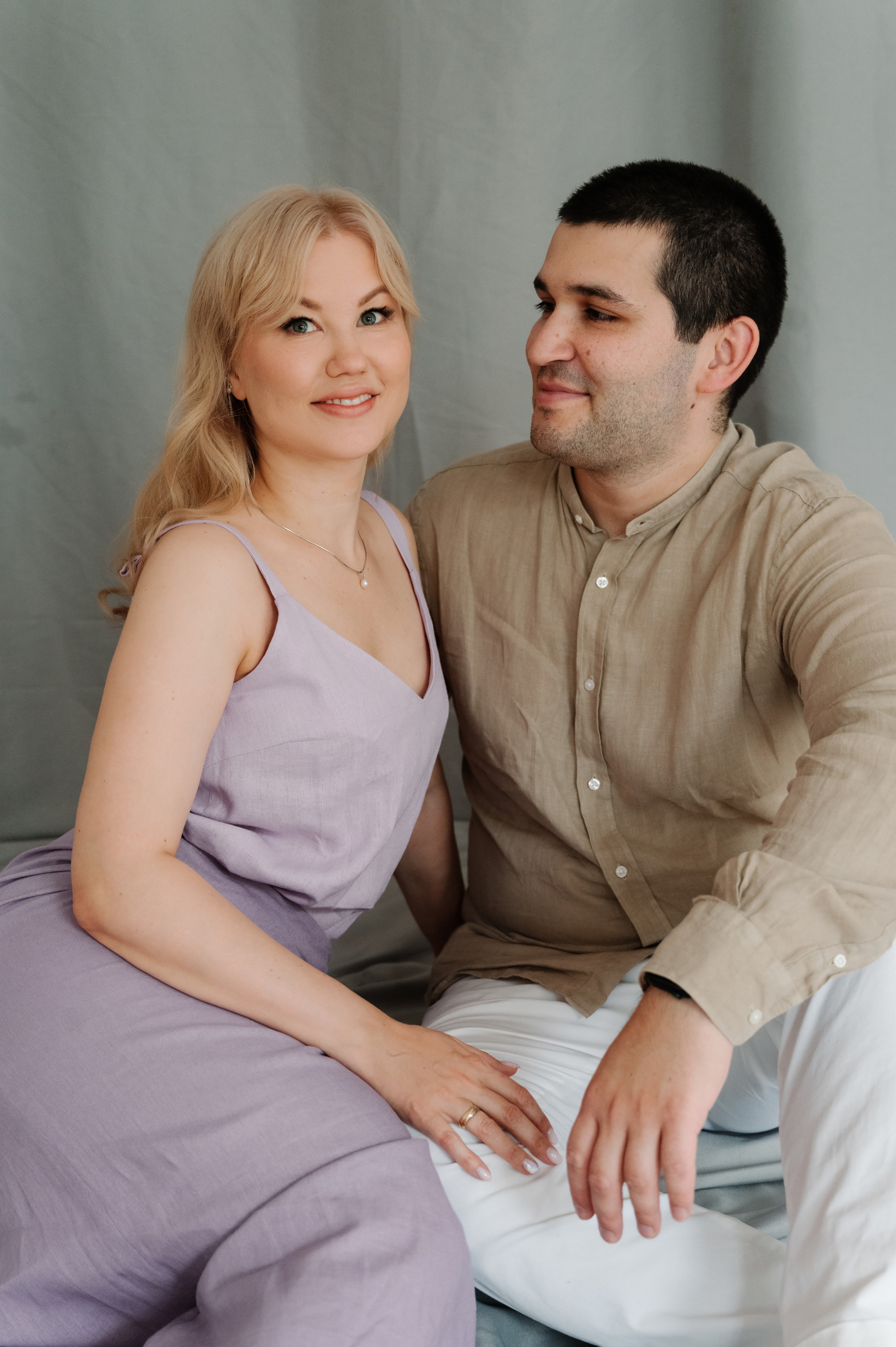 Евгения. Профессиональный фотограф беременности в СПБ. Стильные фотосессии беременности в стиле минимализм и классическая фотография