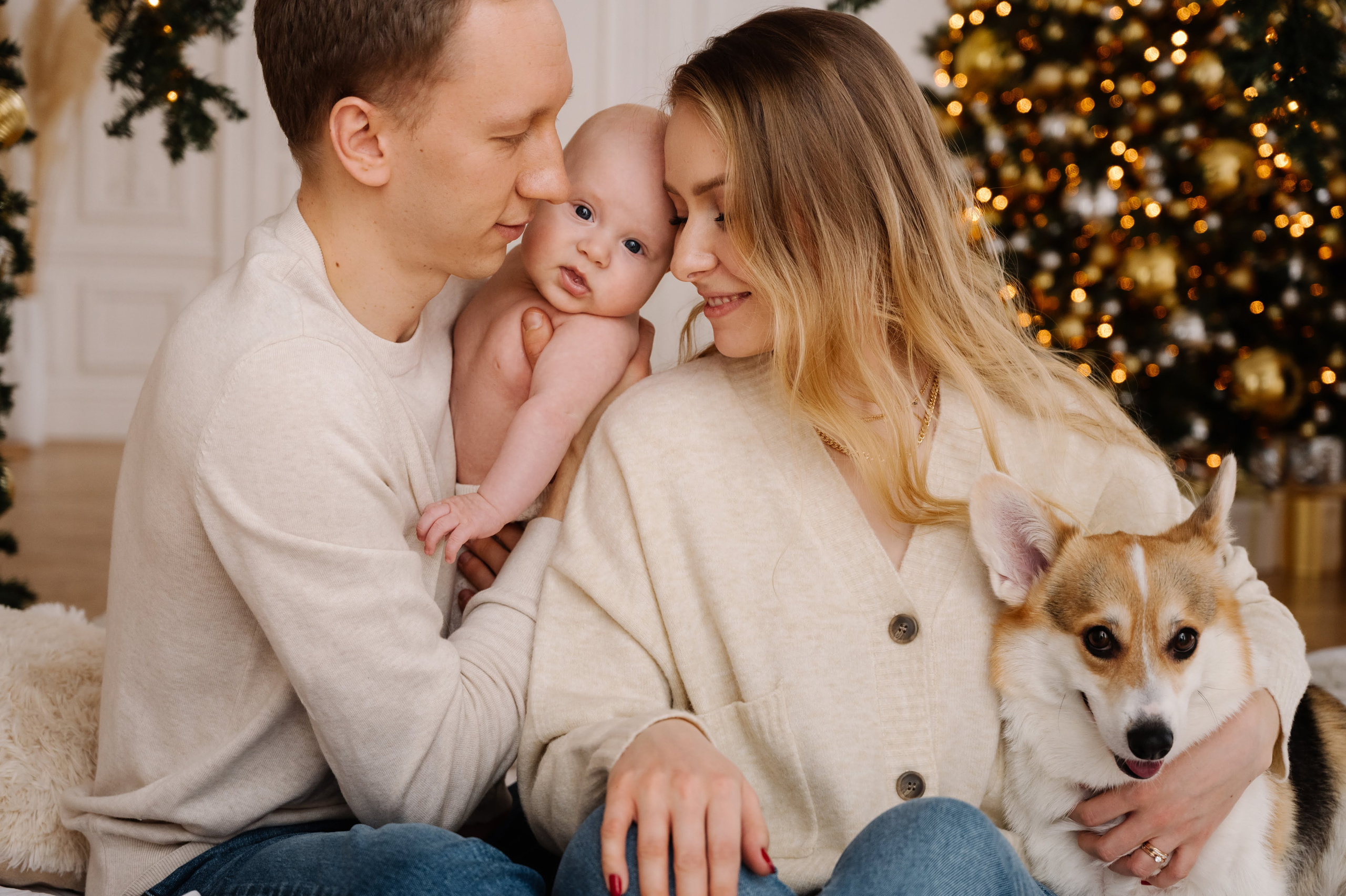 Анна. Профессиональный фотограф беременности в СПБ. Стильные фотосессии беременности в стиле минимализм и классическая фотография