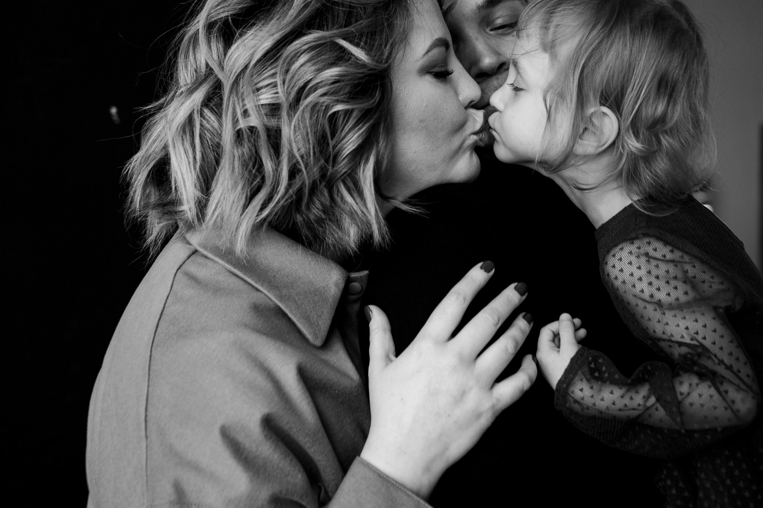 Виктория. Профессиональный фотограф беременности в СПБ. Стильные фотосессии беременности в стиле минимализм и классическая фотография