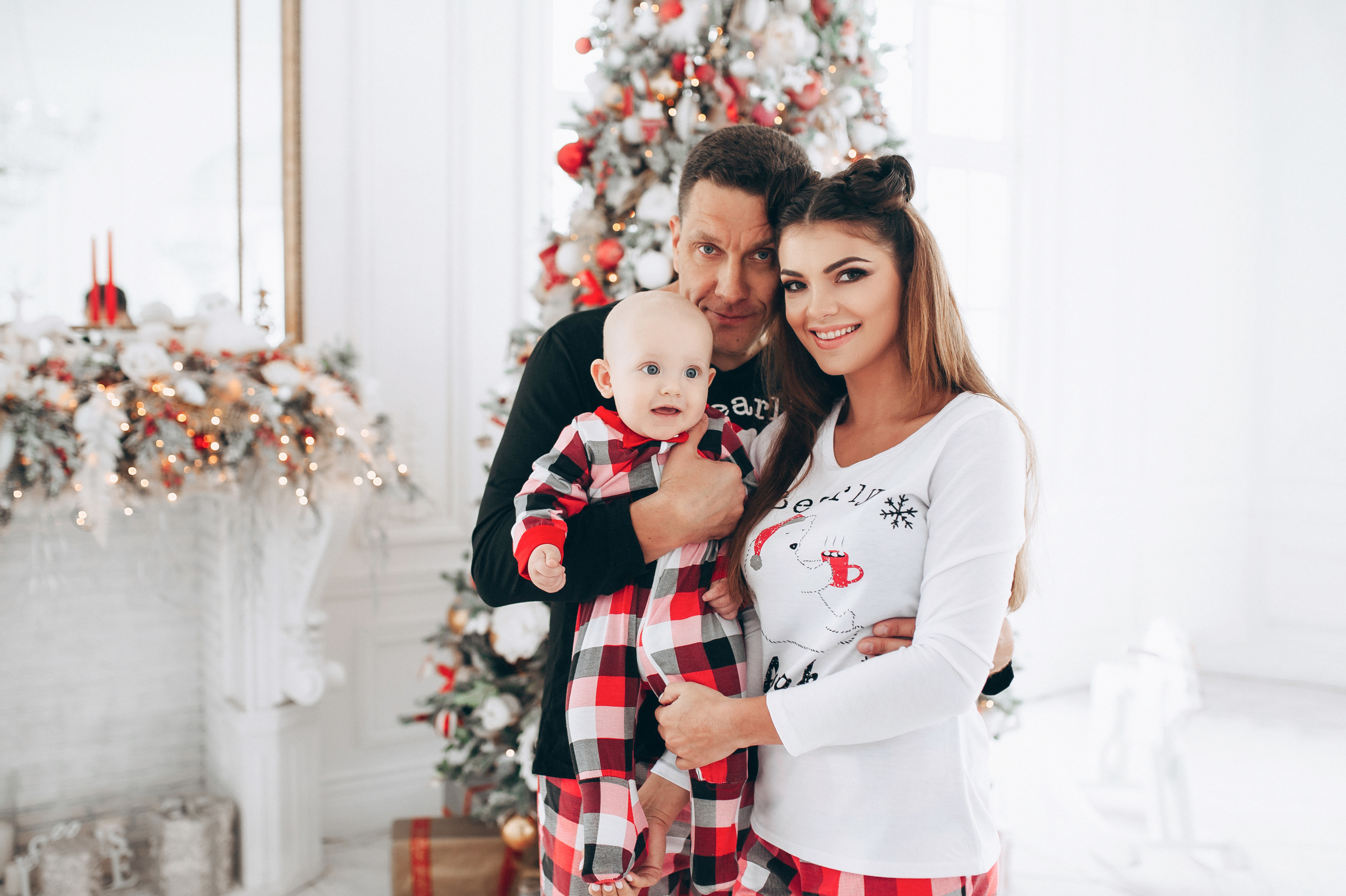 Юля. Профессиональный фотограф беременности в СПБ. Стильные фотосессии беременности в стиле минимализм и классическая фотография