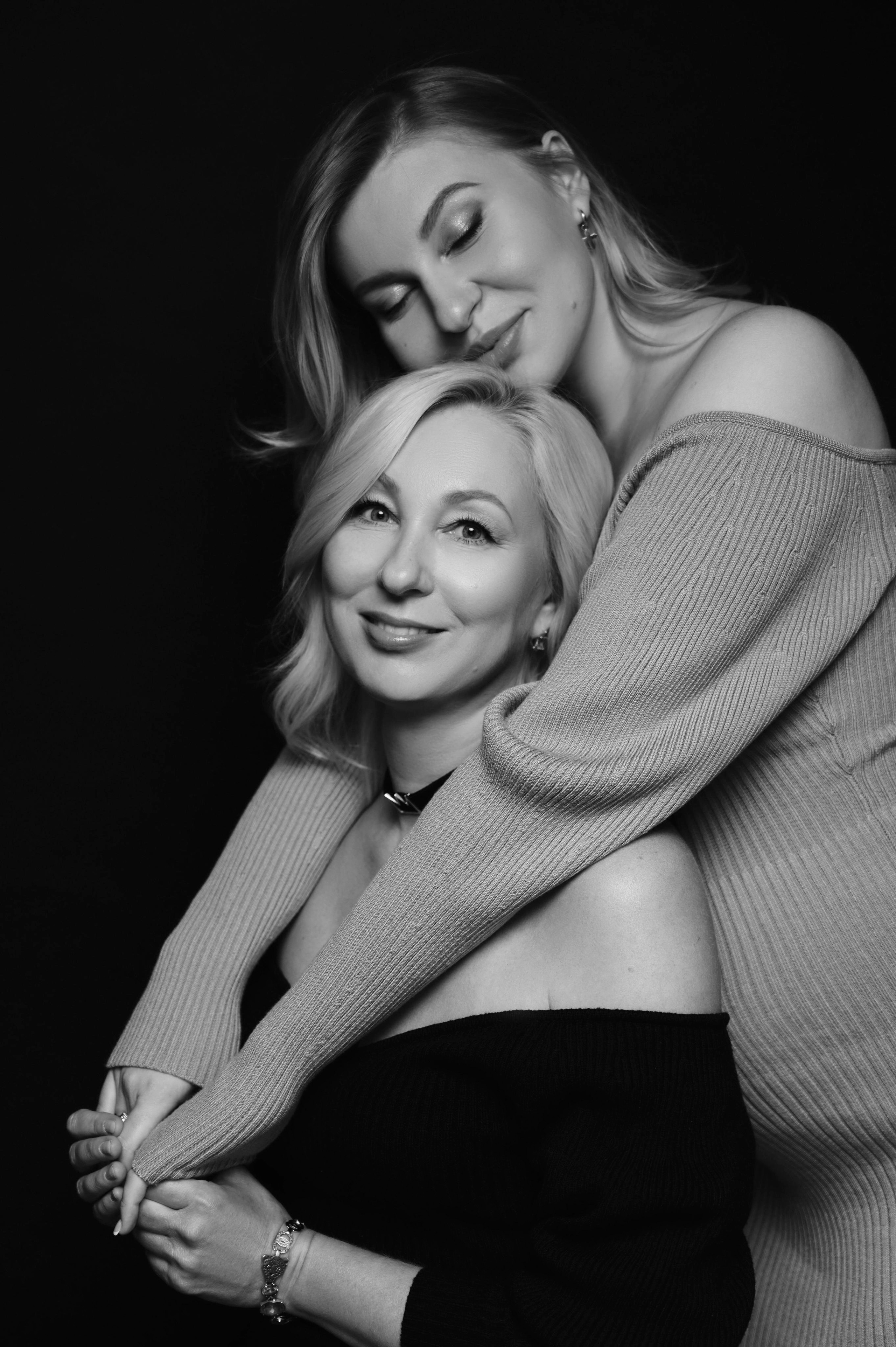 Мария. Профессиональный фотограф беременности в СПБ. Стильные фотосессии беременности в стиле минимализм и классическая фотография