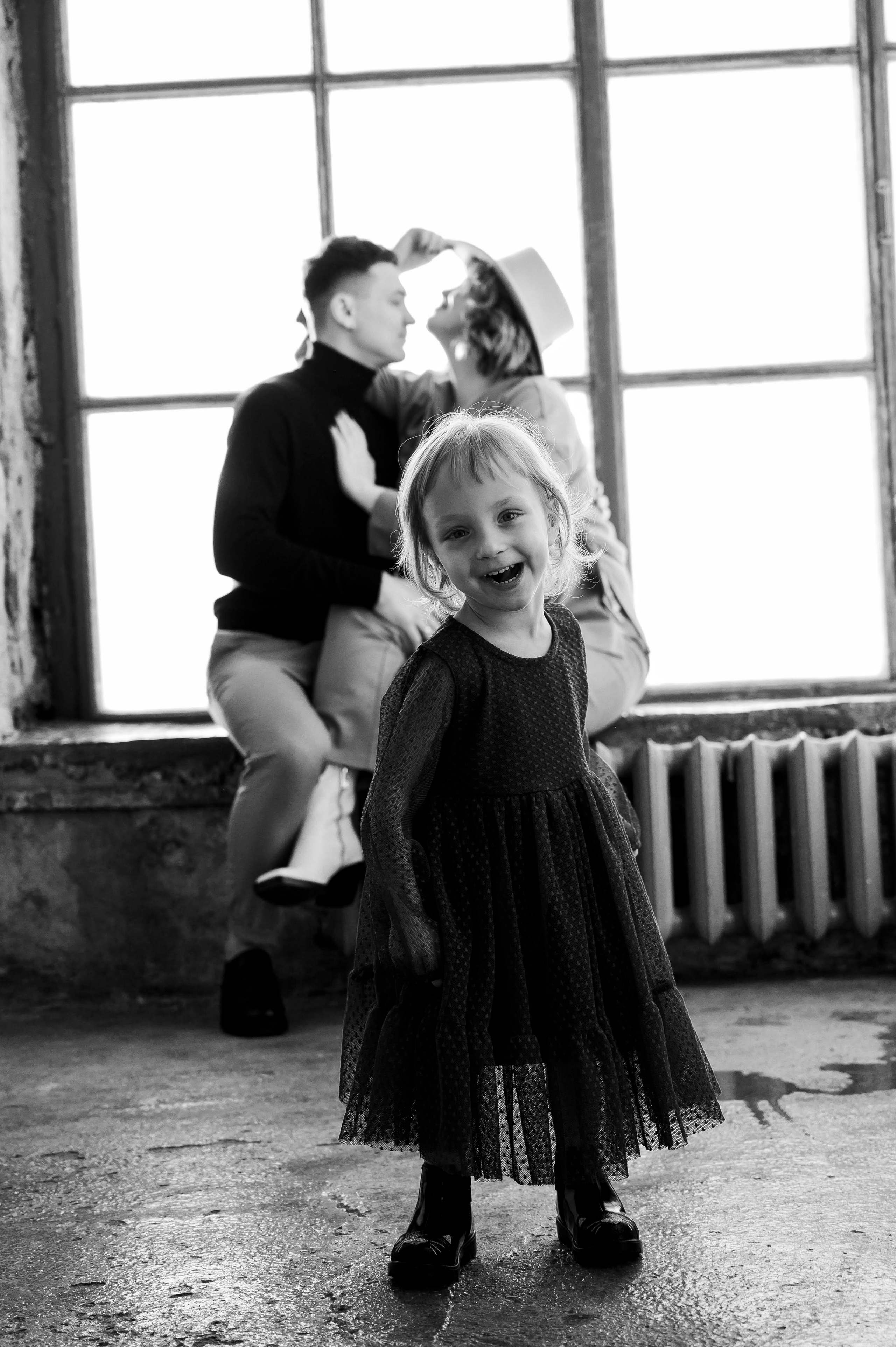 Виктория. Профессиональный фотограф беременности в СПБ. Стильные фотосессии беременности в стиле минимализм и классическая фотография