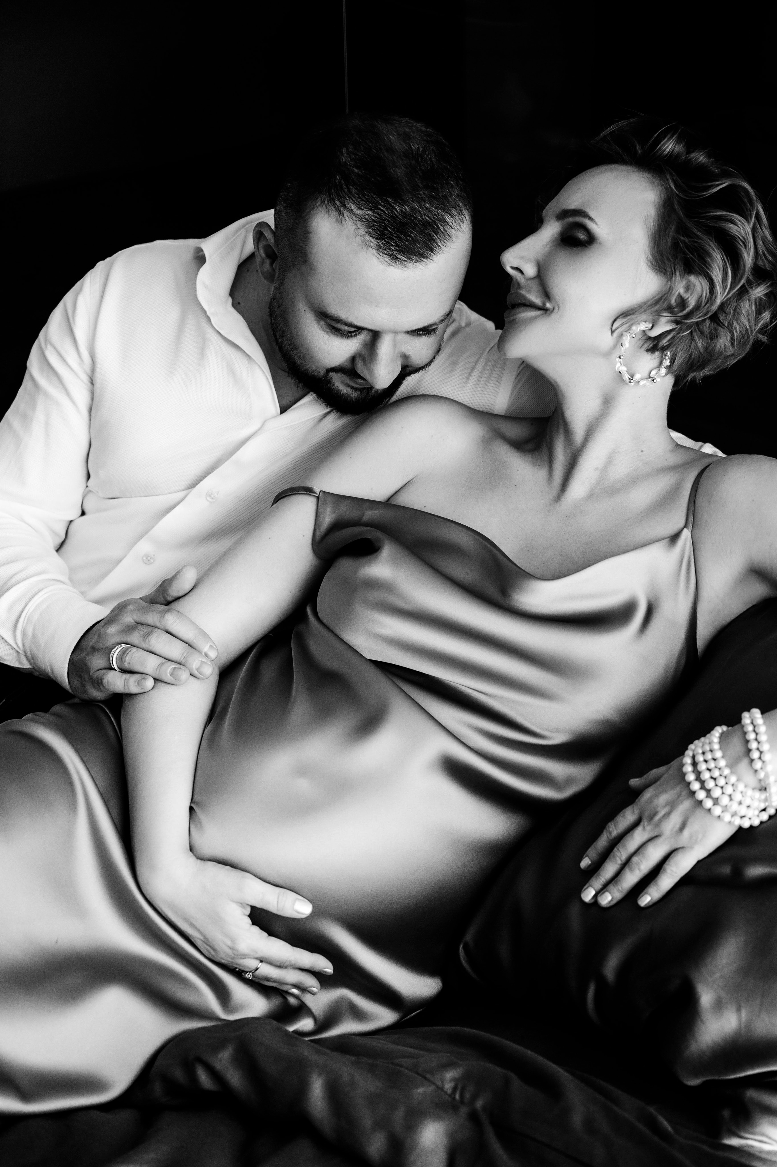 Анна. Профессиональный фотограф беременности в СПБ. Стильные фотосессии беременности в стиле минимализм и классическая фотография