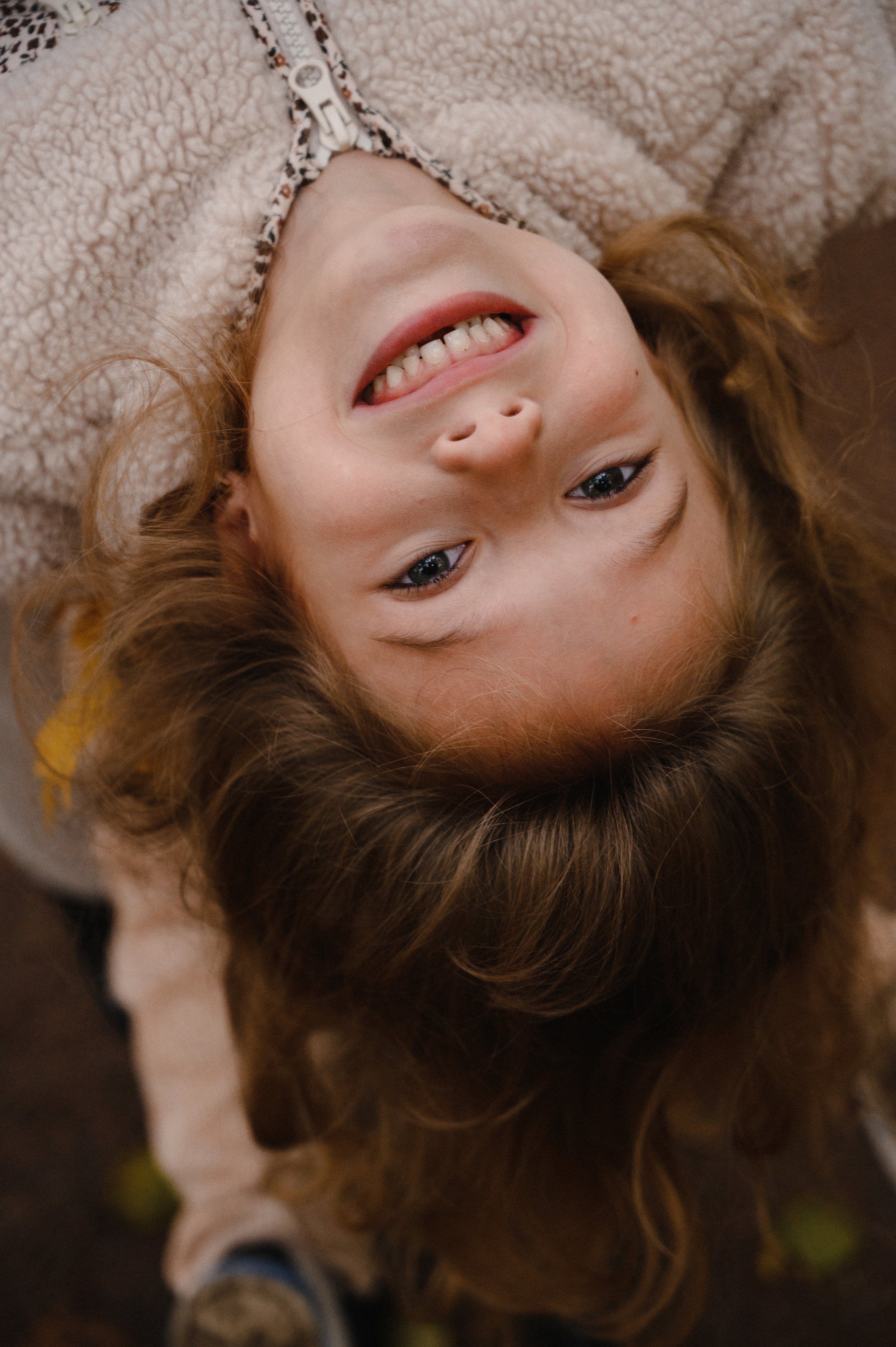 Юля и Оля. Профессиональный фотограф беременности в СПБ. Стильные фотосессии беременности в стиле минимализм и классическая фотография