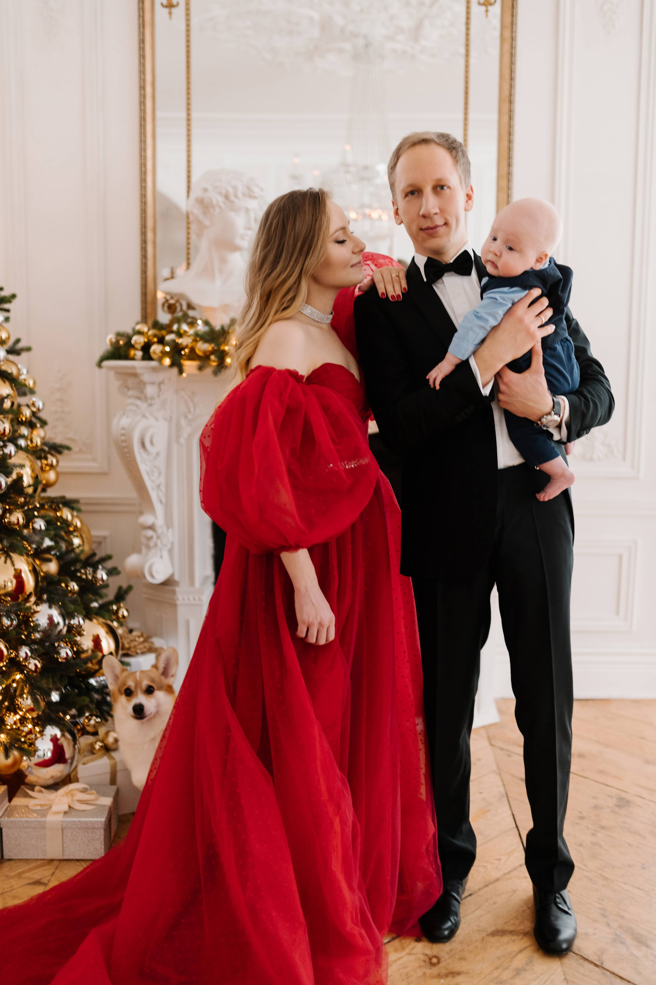 Анна. Профессиональный фотограф беременности в СПБ. Стильные фотосессии беременности в стиле минимализм и классическая фотография