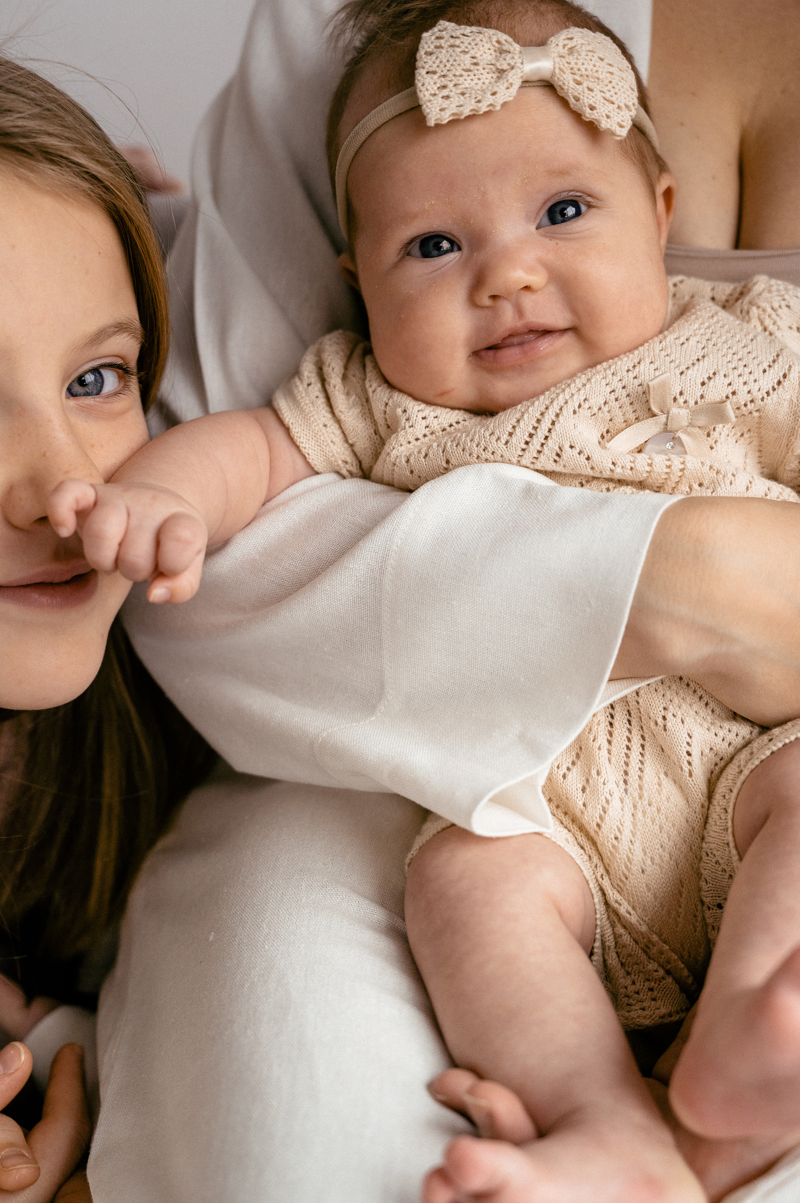 Оксана. Профессиональный фотограф беременности в СПБ. Стильные фотосессии беременности в стиле минимализм и классическая фотография