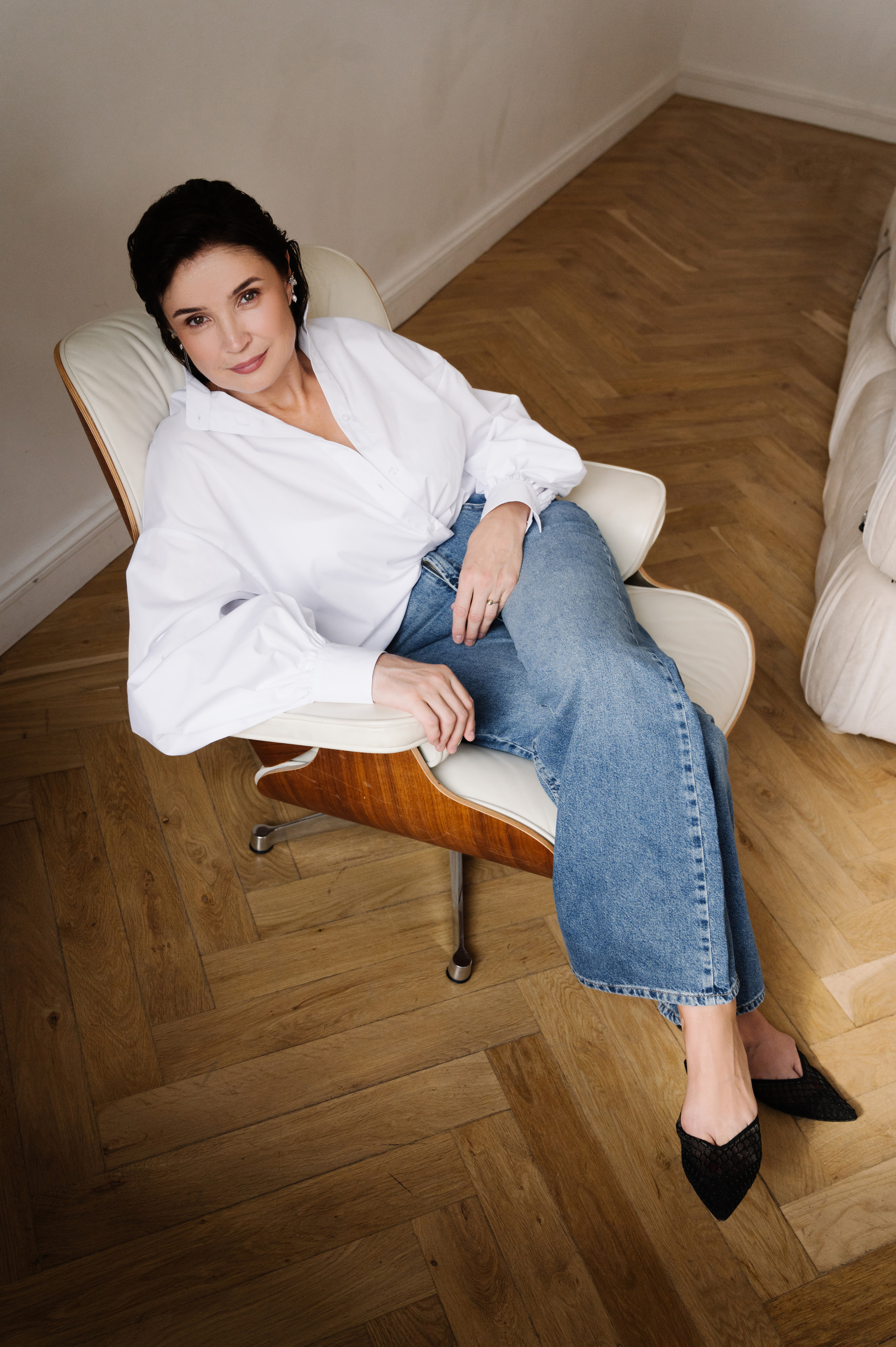 Светлана. Профессиональный фотограф беременности в СПБ. Стильные фотосессии беременности в стиле минимализм и классическая фотография