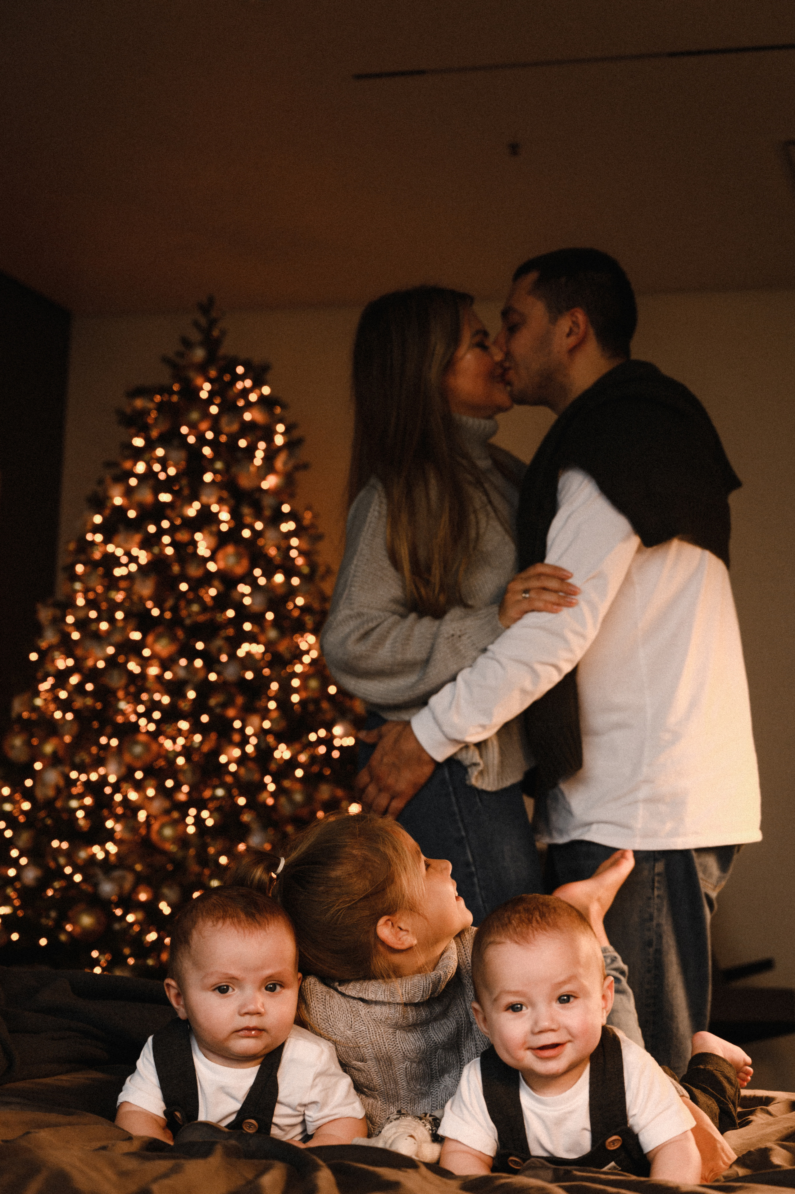 Софья. Профессиональный фотограф беременности в СПБ. Стильные фотосессии беременности в стиле минимализм и классическая фотография