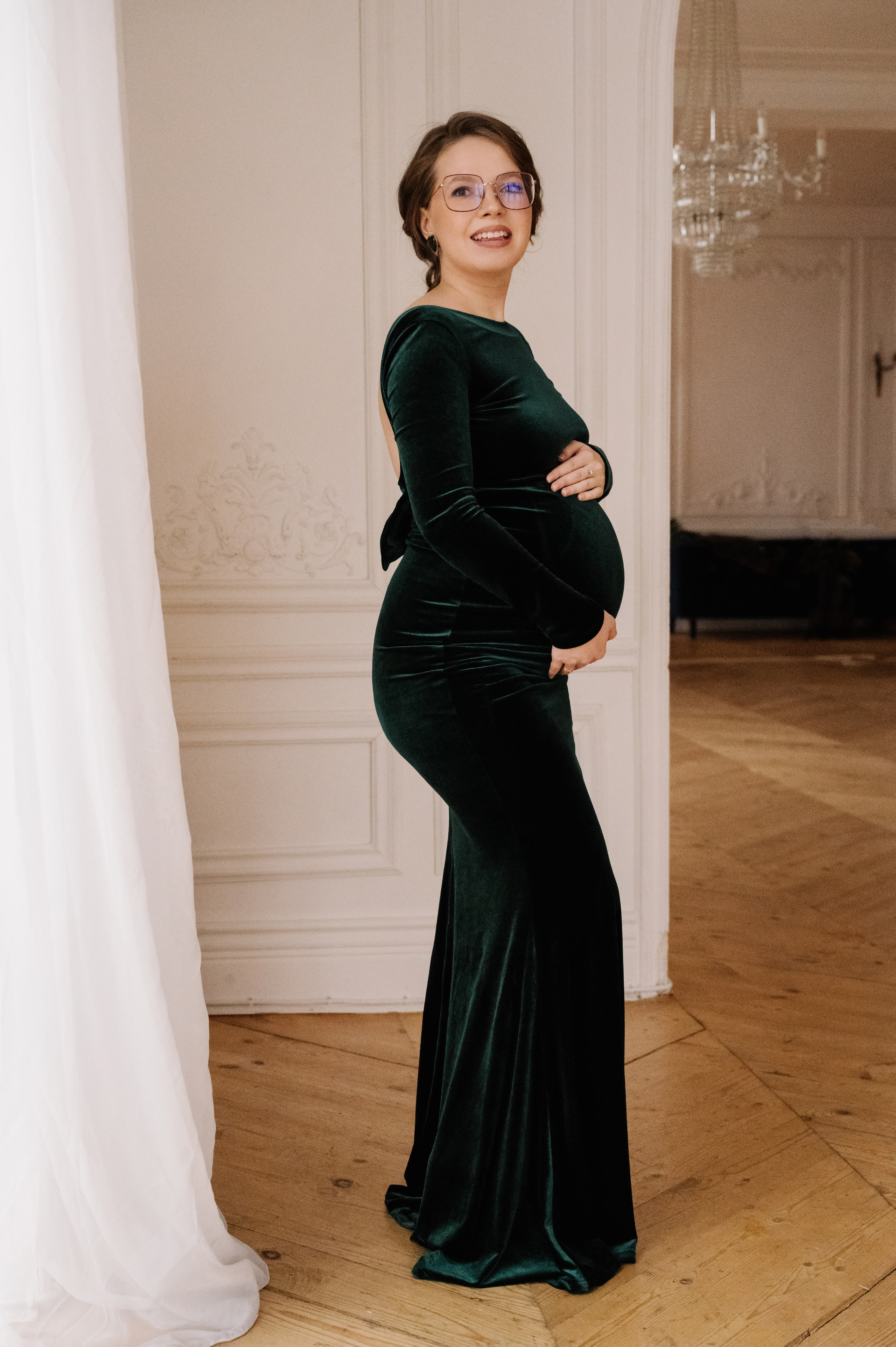 Анна. Профессиональный фотограф беременности в СПБ. Стильные фотосессии беременности в стиле минимализм и классическая фотография