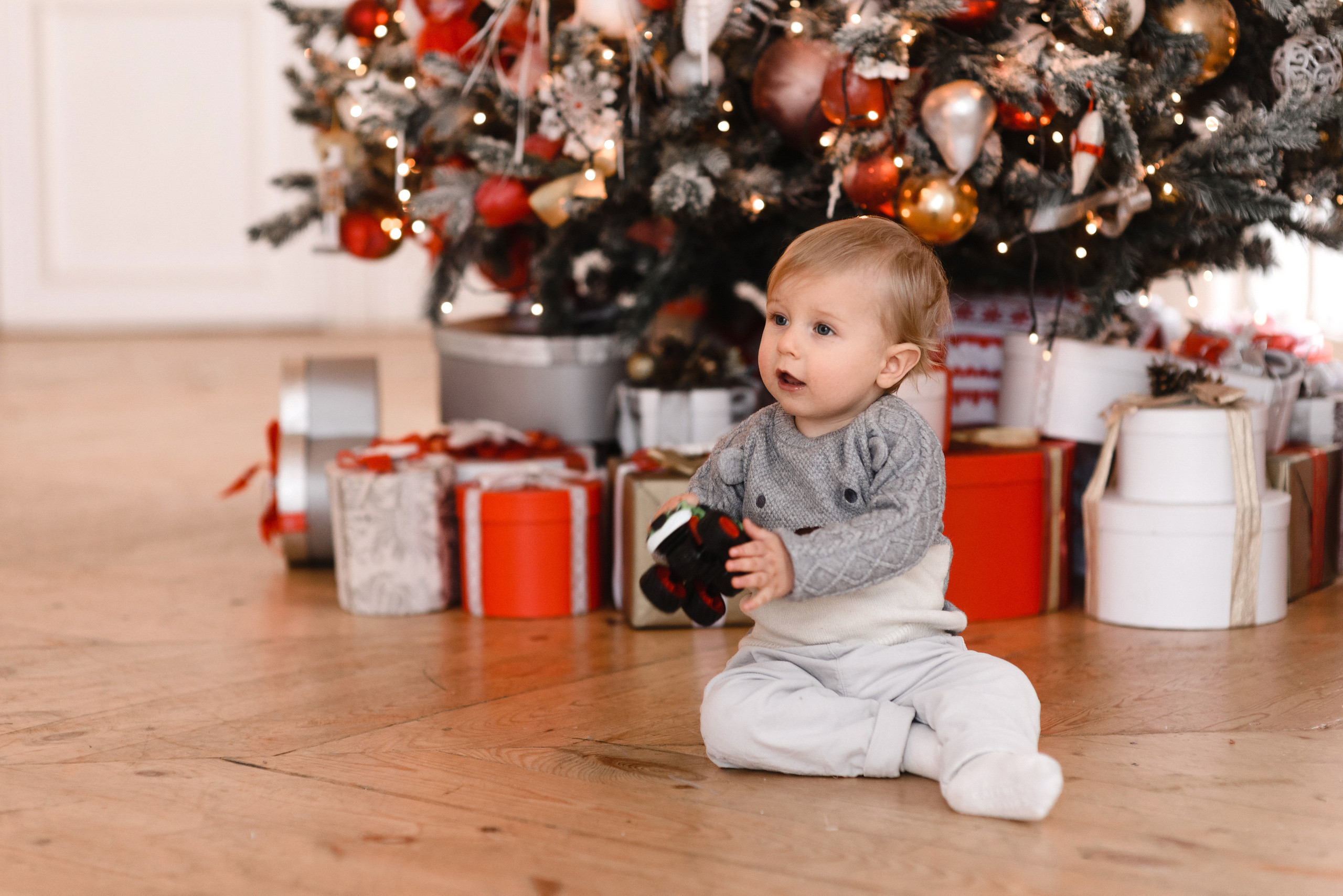 Ольга. Профессиональный фотограф беременности в СПБ. Стильные фотосессии беременности в стиле минимализм и классическая фотография