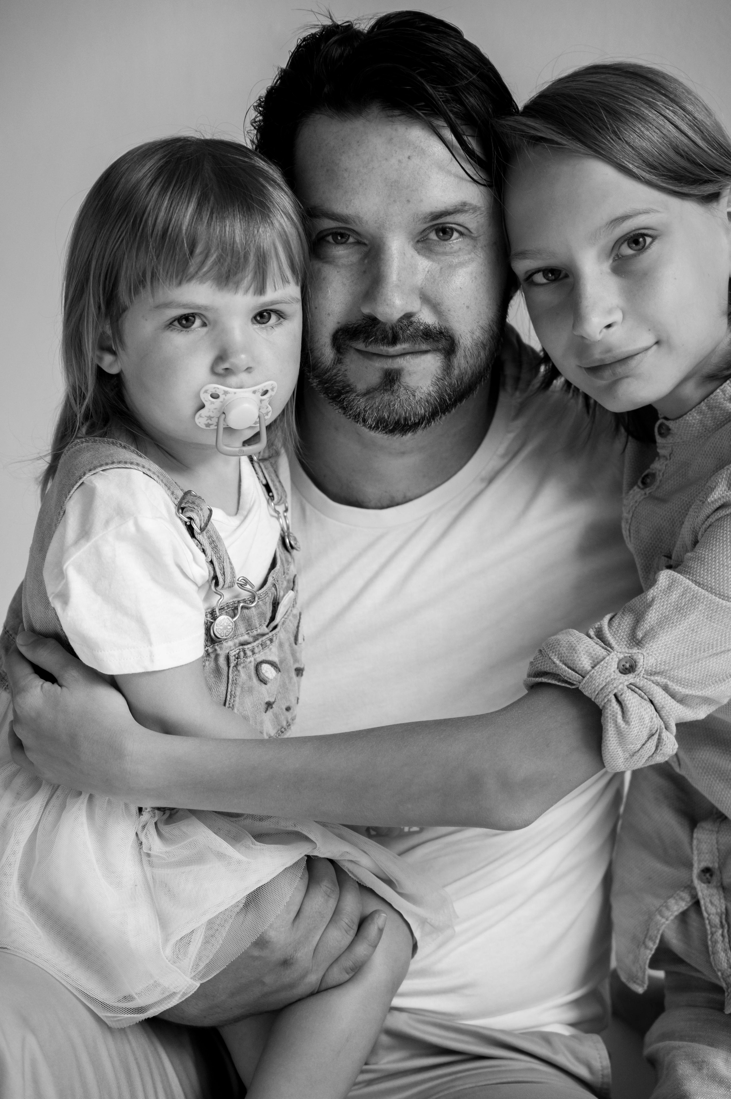 Лина. Профессиональный фотограф беременности в СПБ. Стильные фотосессии беременности в стиле минимализм и классическая фотография