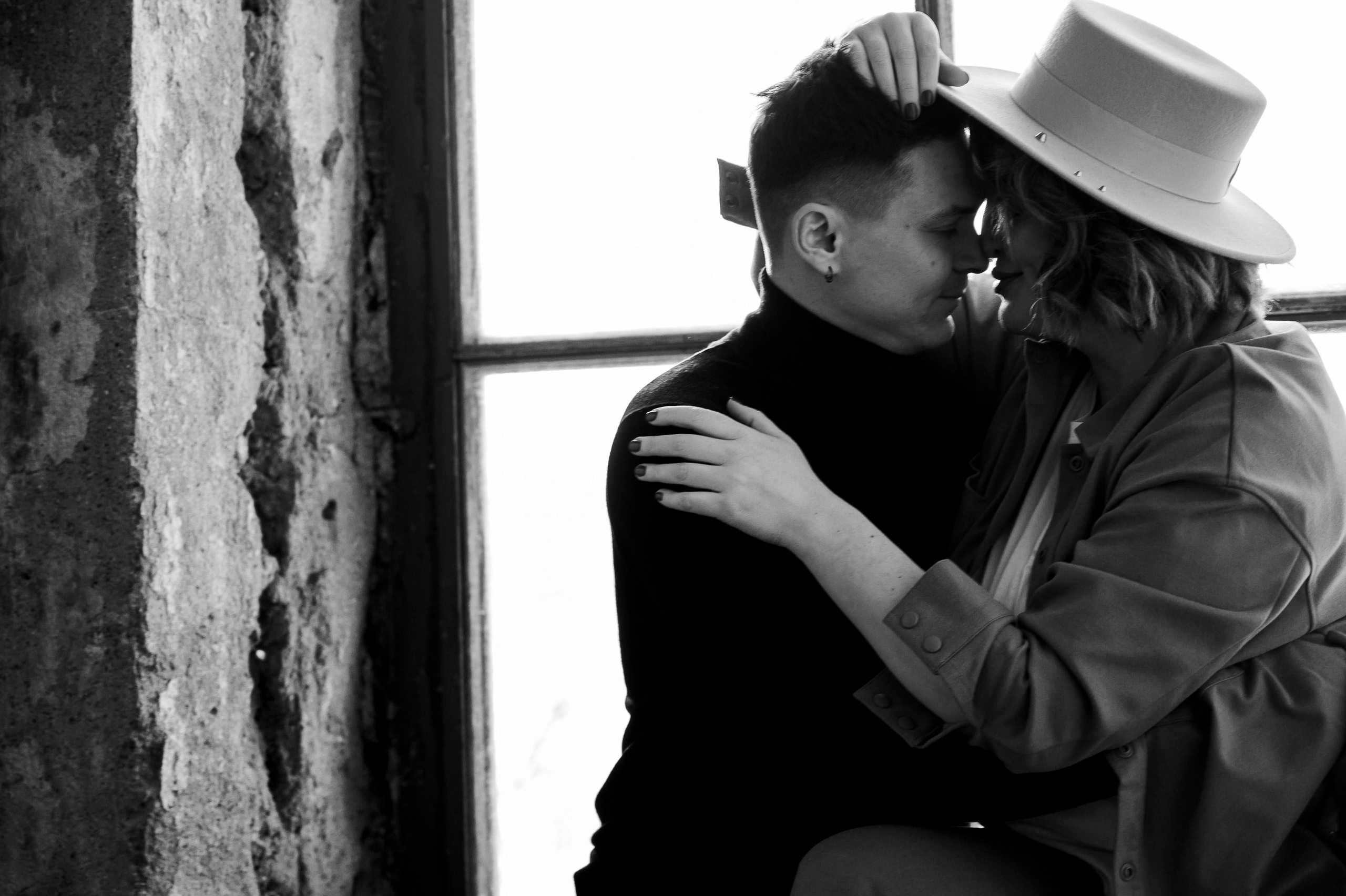 Виктория. Профессиональный фотограф беременности в СПБ. Стильные фотосессии беременности в стиле минимализм и классическая фотография