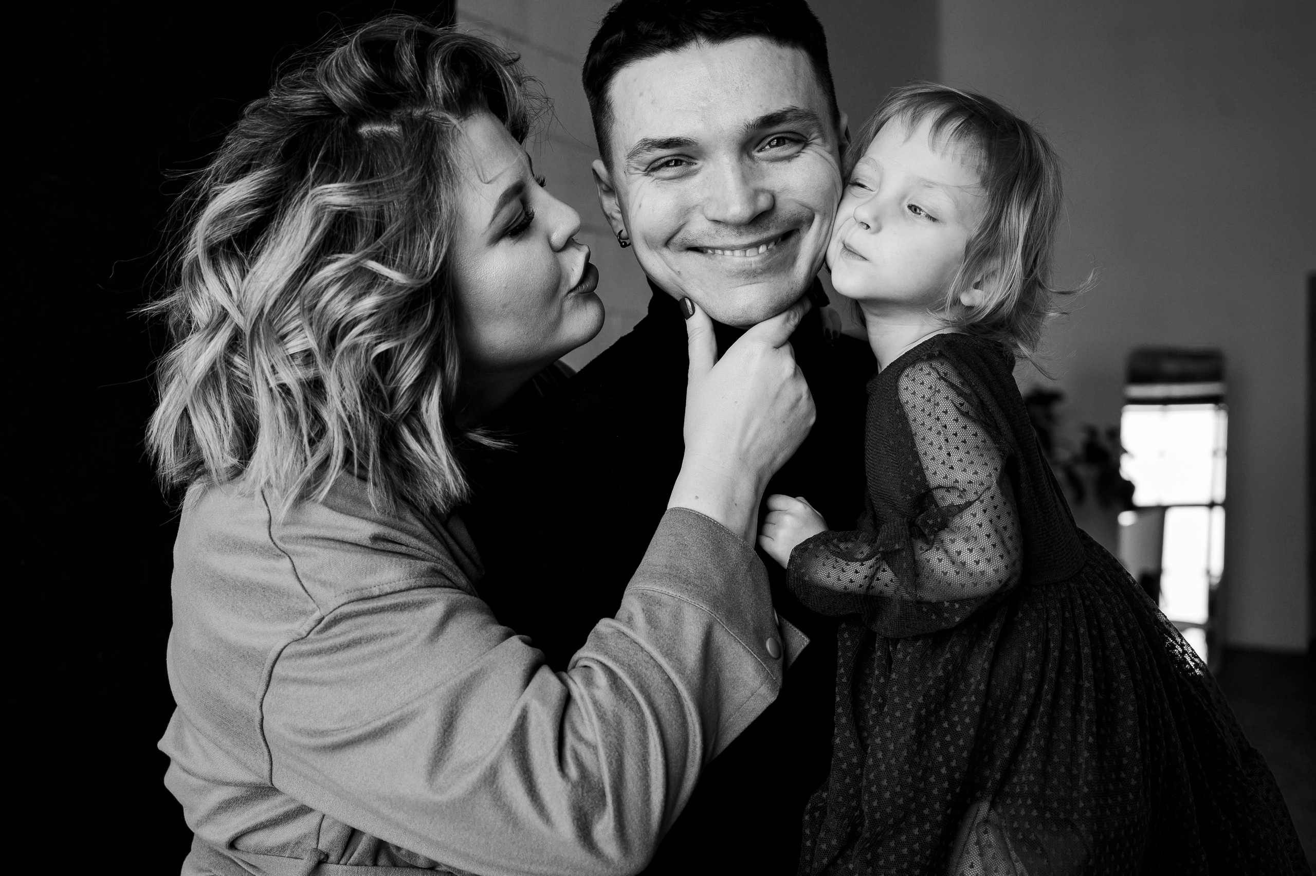 Виктория. Профессиональный фотограф беременности в СПБ. Стильные фотосессии беременности в стиле минимализм и классическая фотография