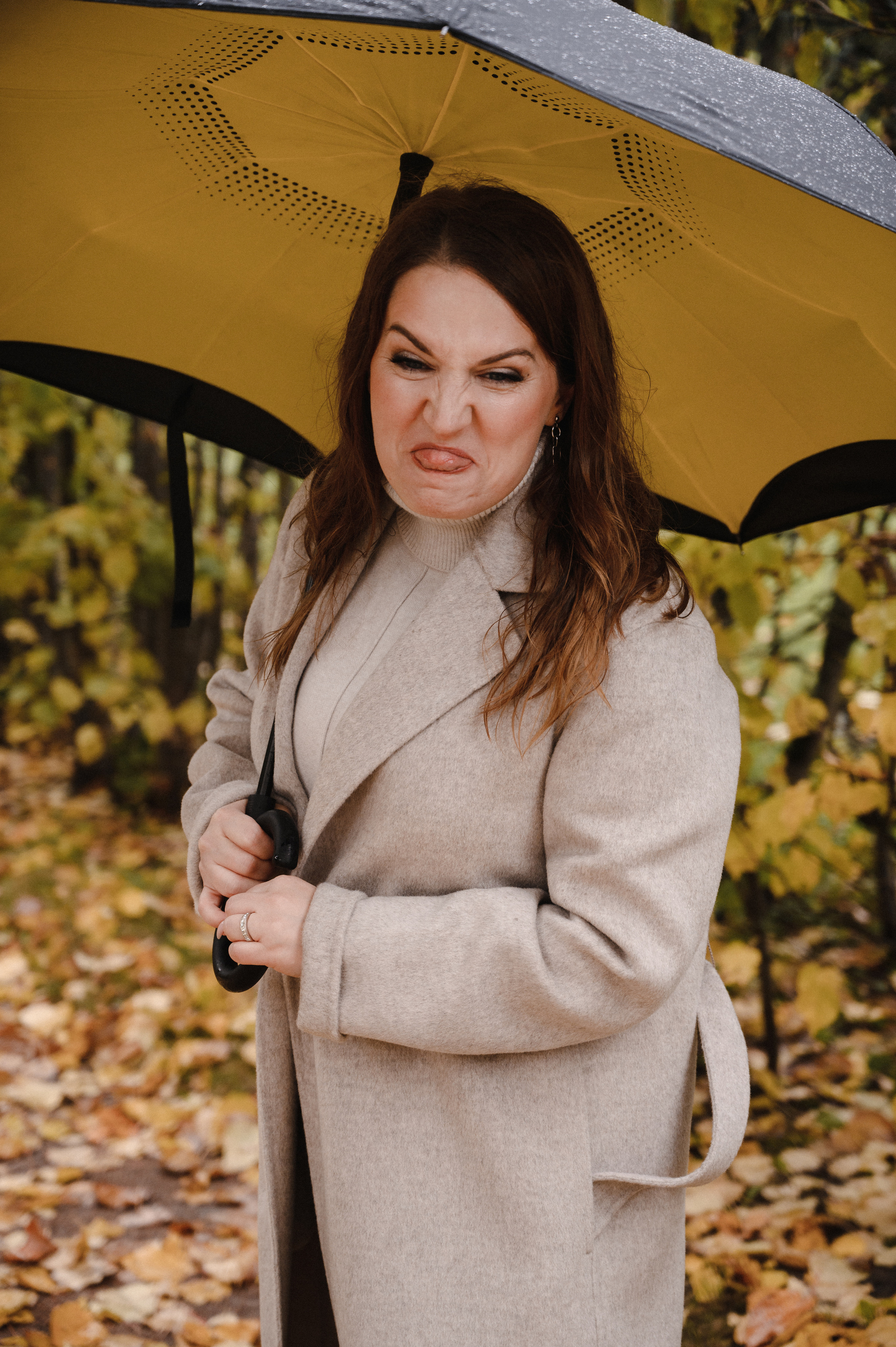 Юля и Оля. Профессиональный фотограф беременности в СПБ. Стильные фотосессии беременности в стиле минимализм и классическая фотография