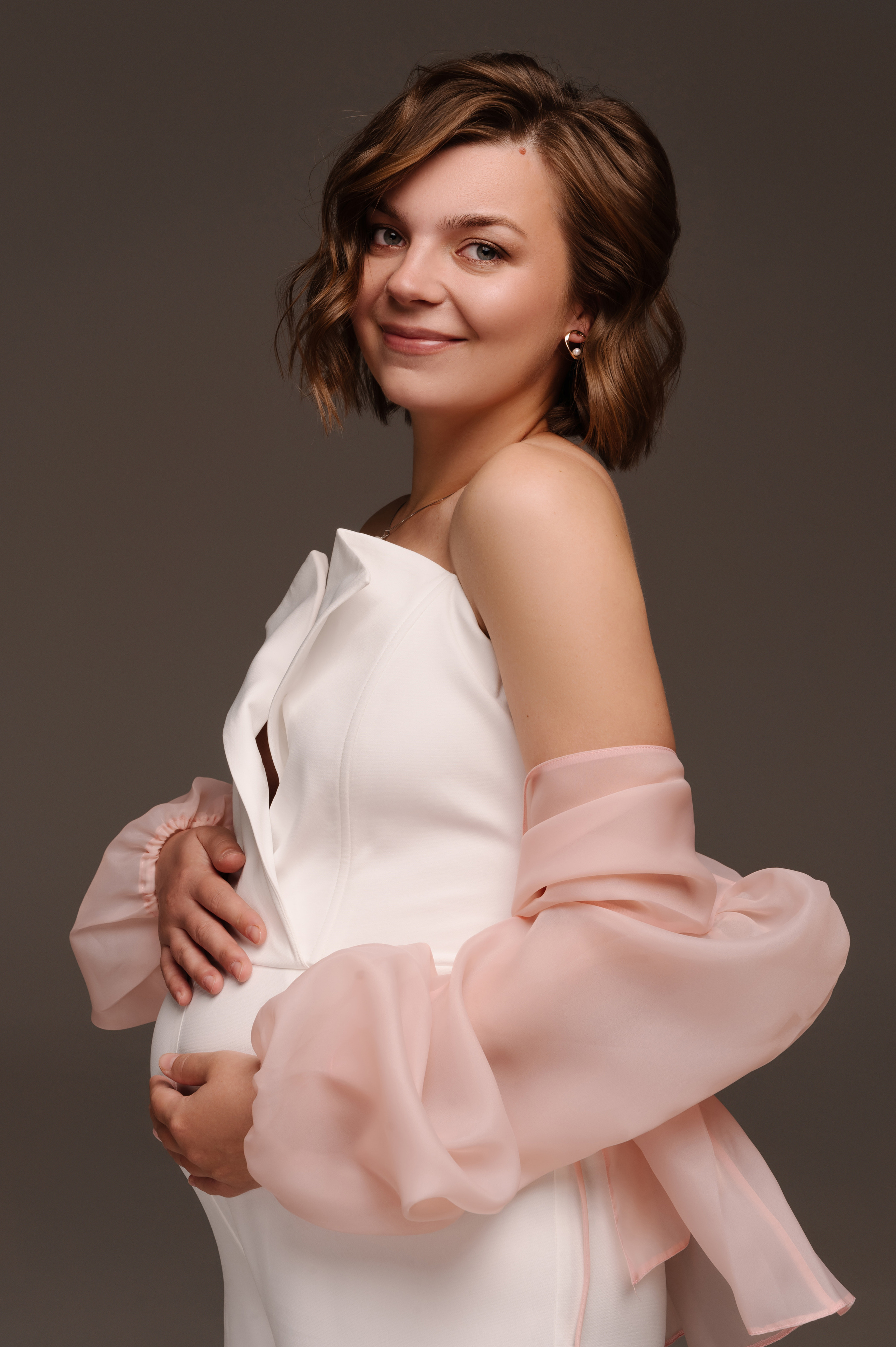 Мария. Профессиональный фотограф беременности в СПБ. Стильные фотосессии беременности в стиле минимализм и классическая фотография