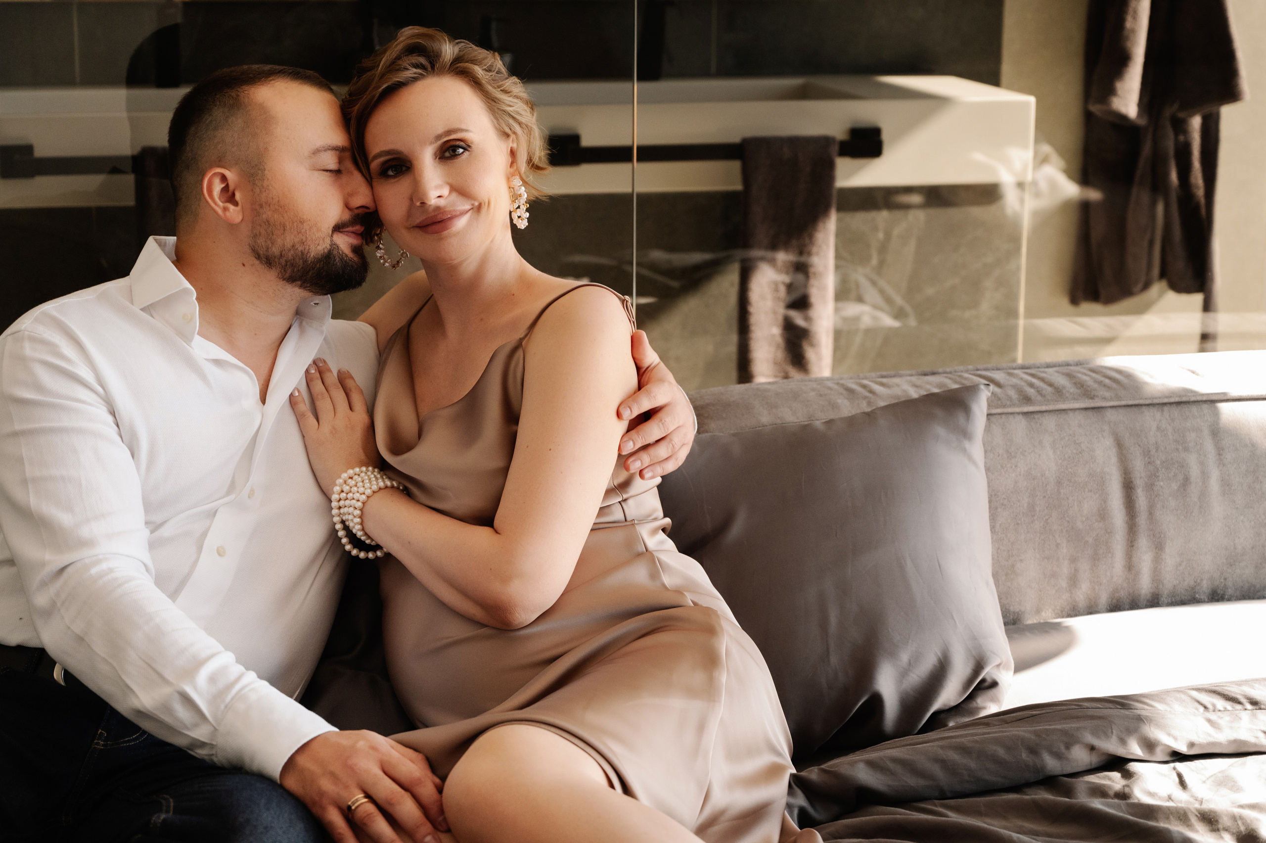 Анна. Профессиональный фотограф беременности в СПБ. Стильные фотосессии беременности в стиле минимализм и классическая фотография