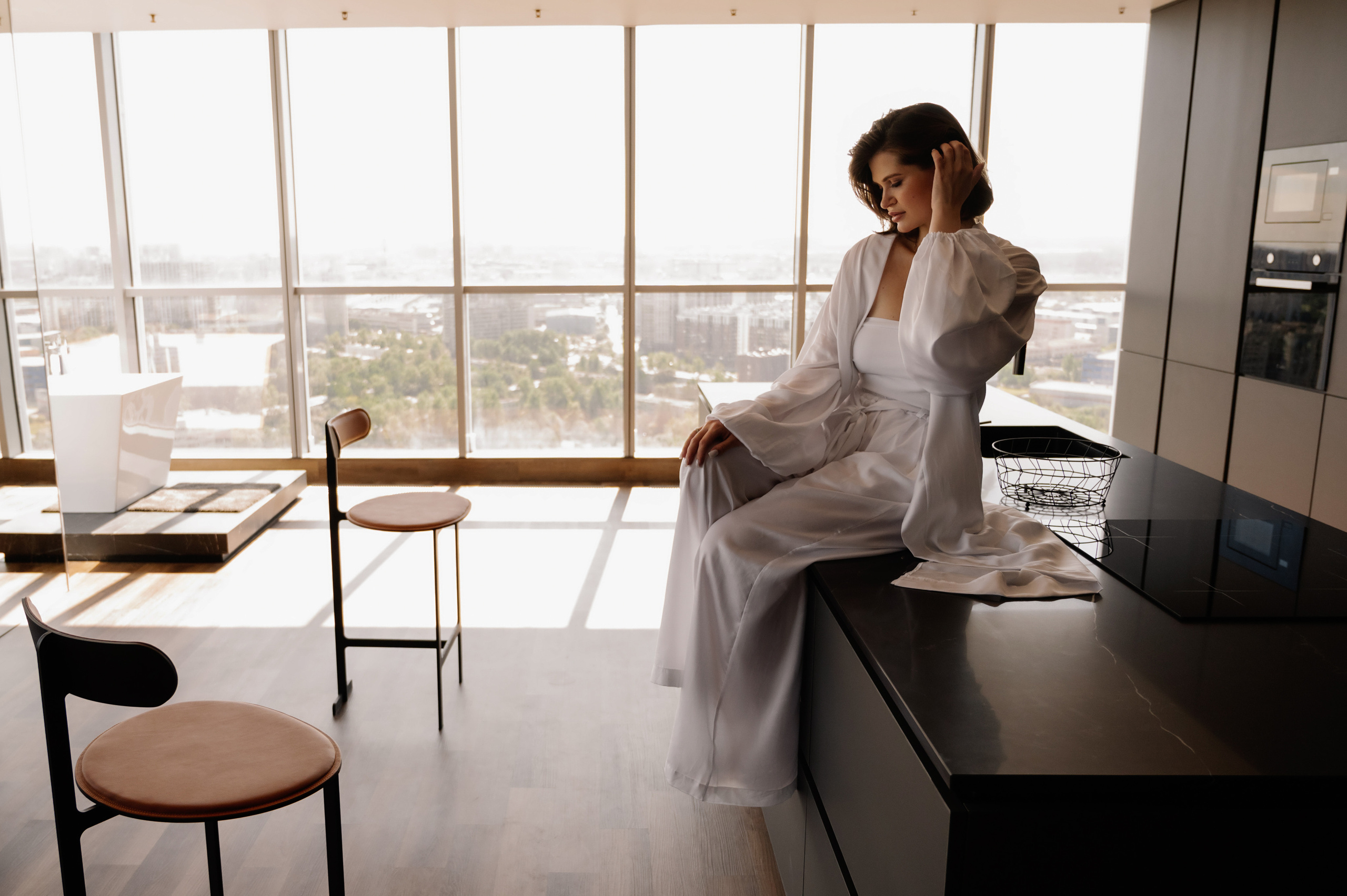 Рина. Профессиональный фотограф беременности в СПБ. Стильные фотосессии беременности в стиле минимализм и классическая фотография