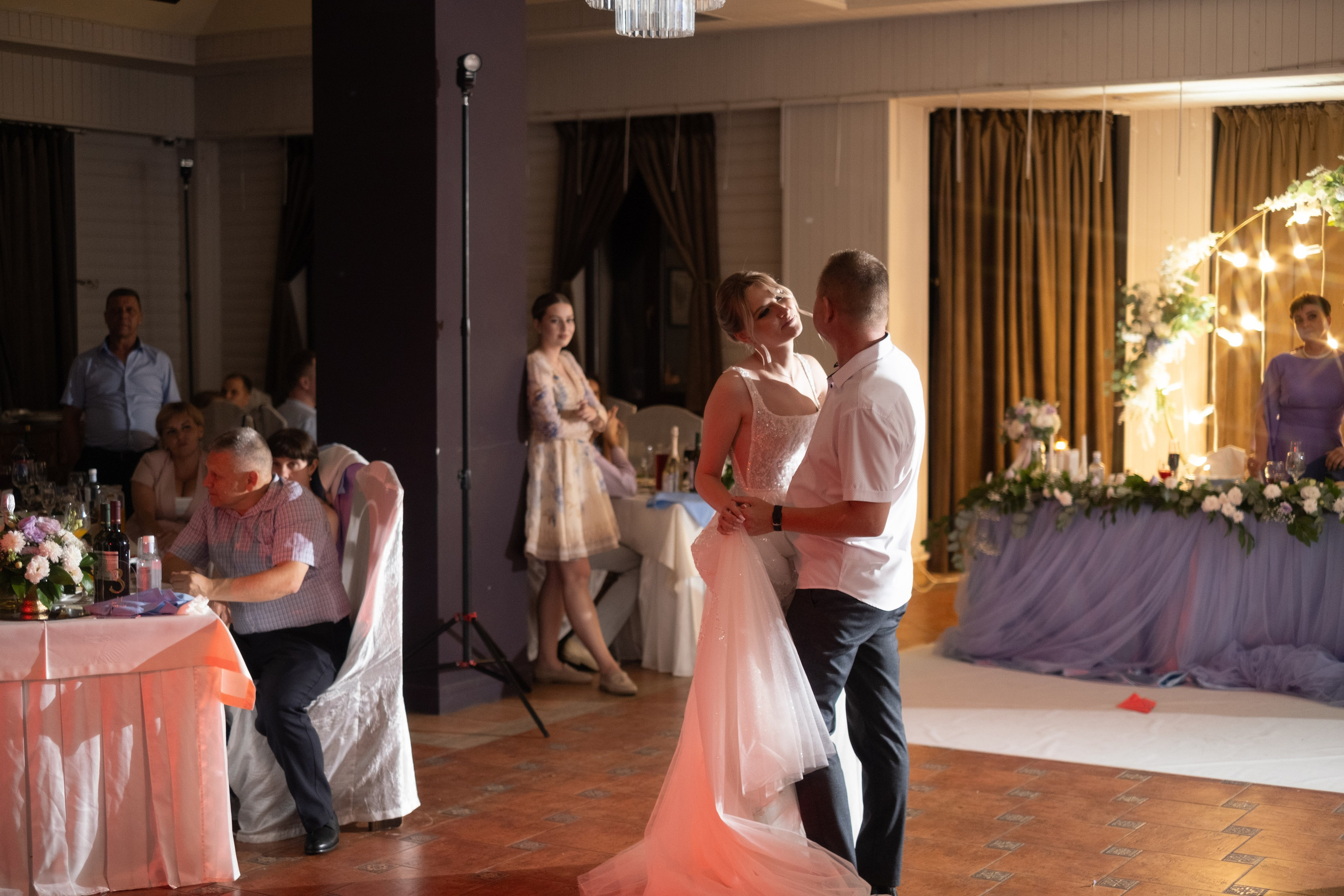 Е+В (Утро, ЗАГС, Luciano, Банкет). Профессиональная фотосъемка в Крыму. Натуральные эмоции и живые кадры. Забронируйте дату прямо сейчас!