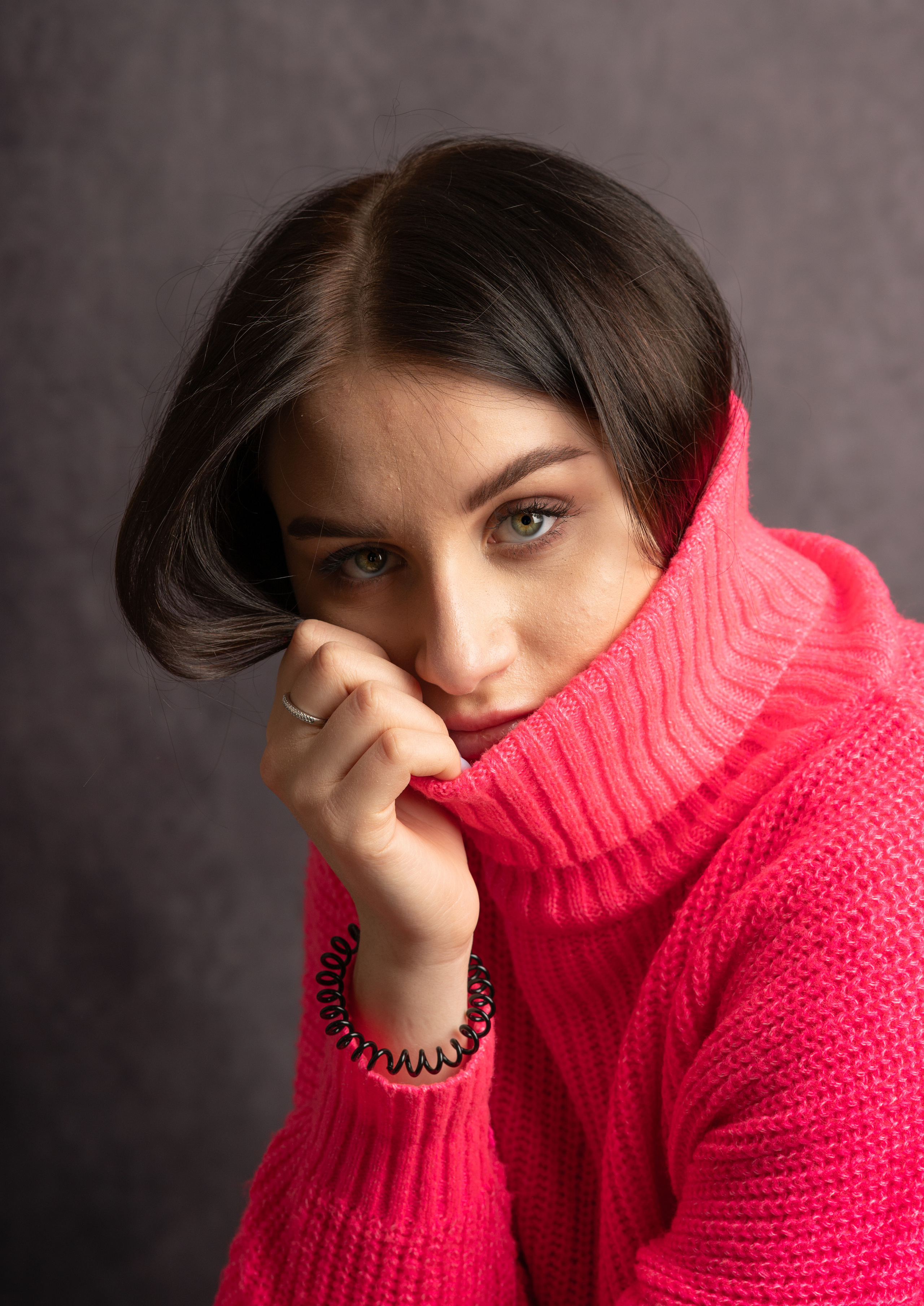 Студийная фотосессия девушки 