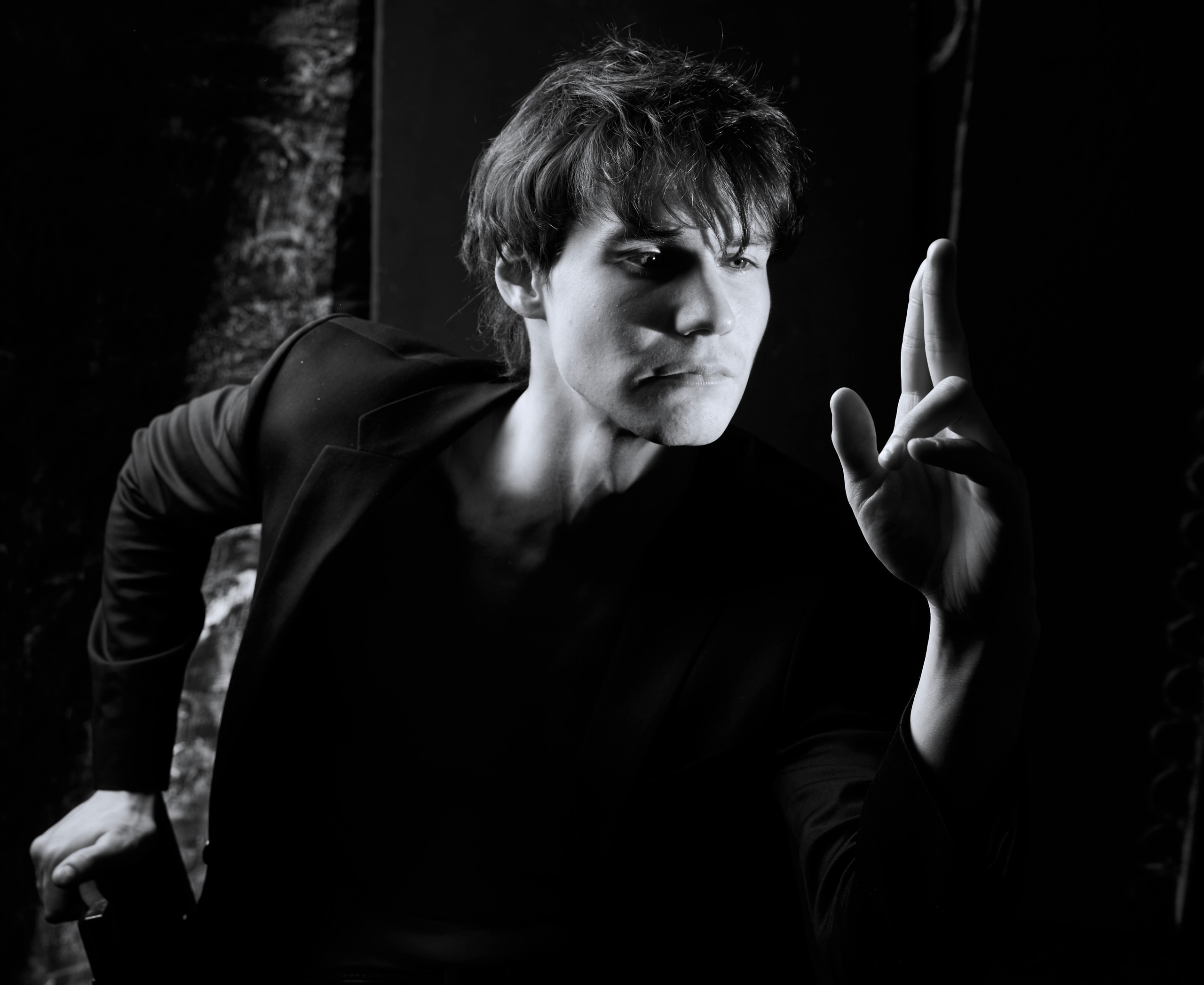 Стефан. Фотосессии портреты студийная фотосъемка фотопрогулки в Москве