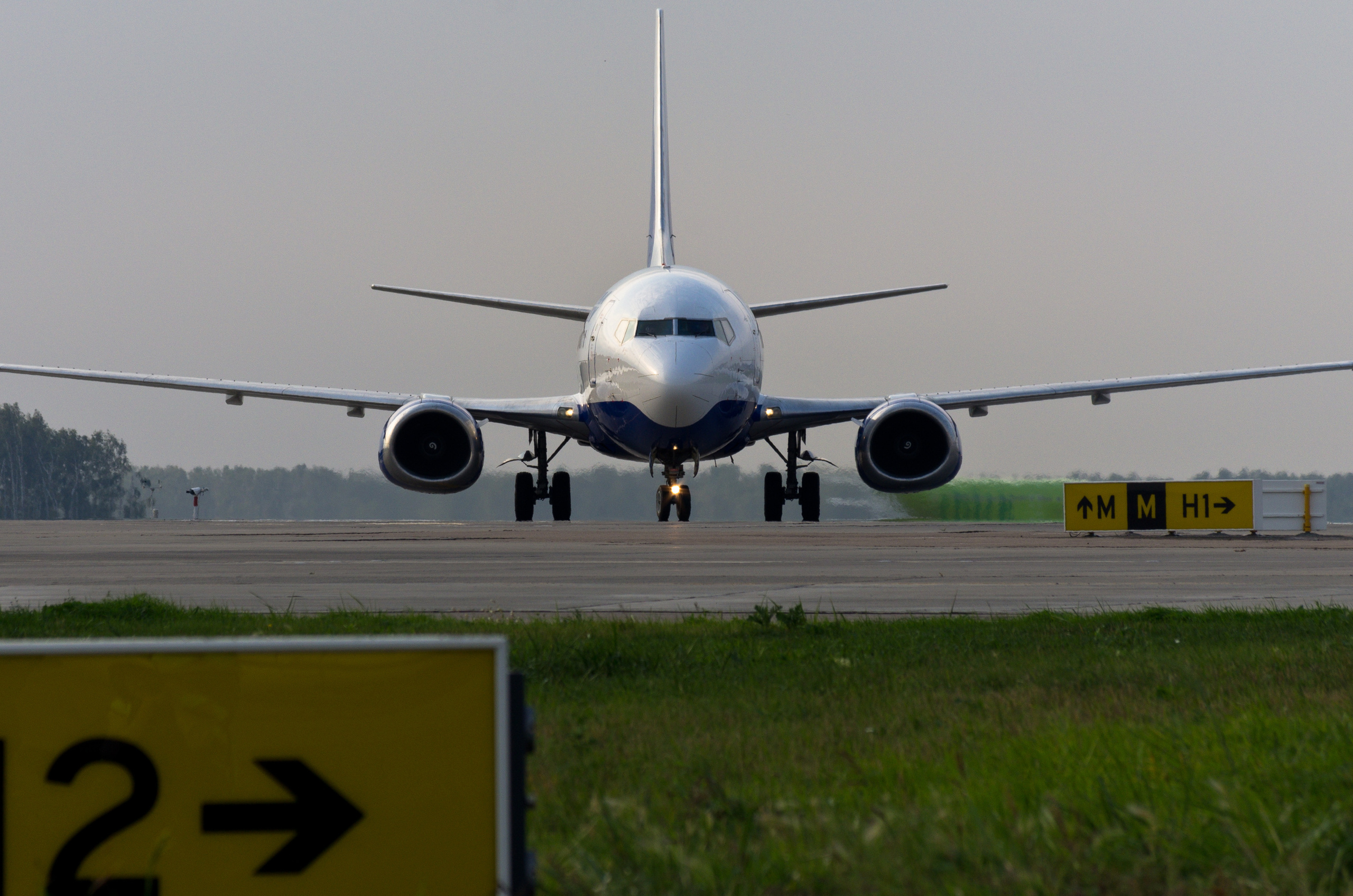 Самолеты, аэропорт 