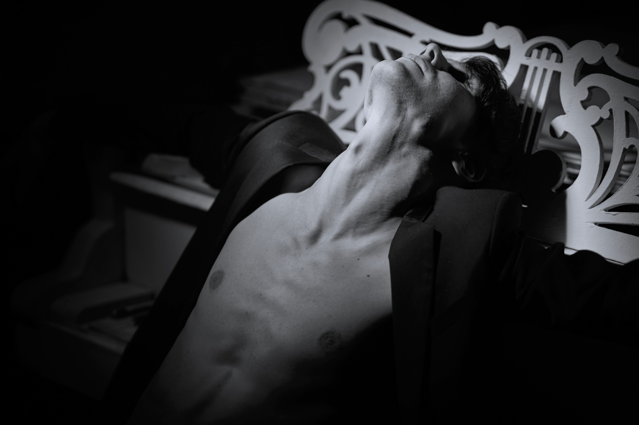 Стефан. Фотосессии портреты студийная фотосъемка фотопрогулки в Москве