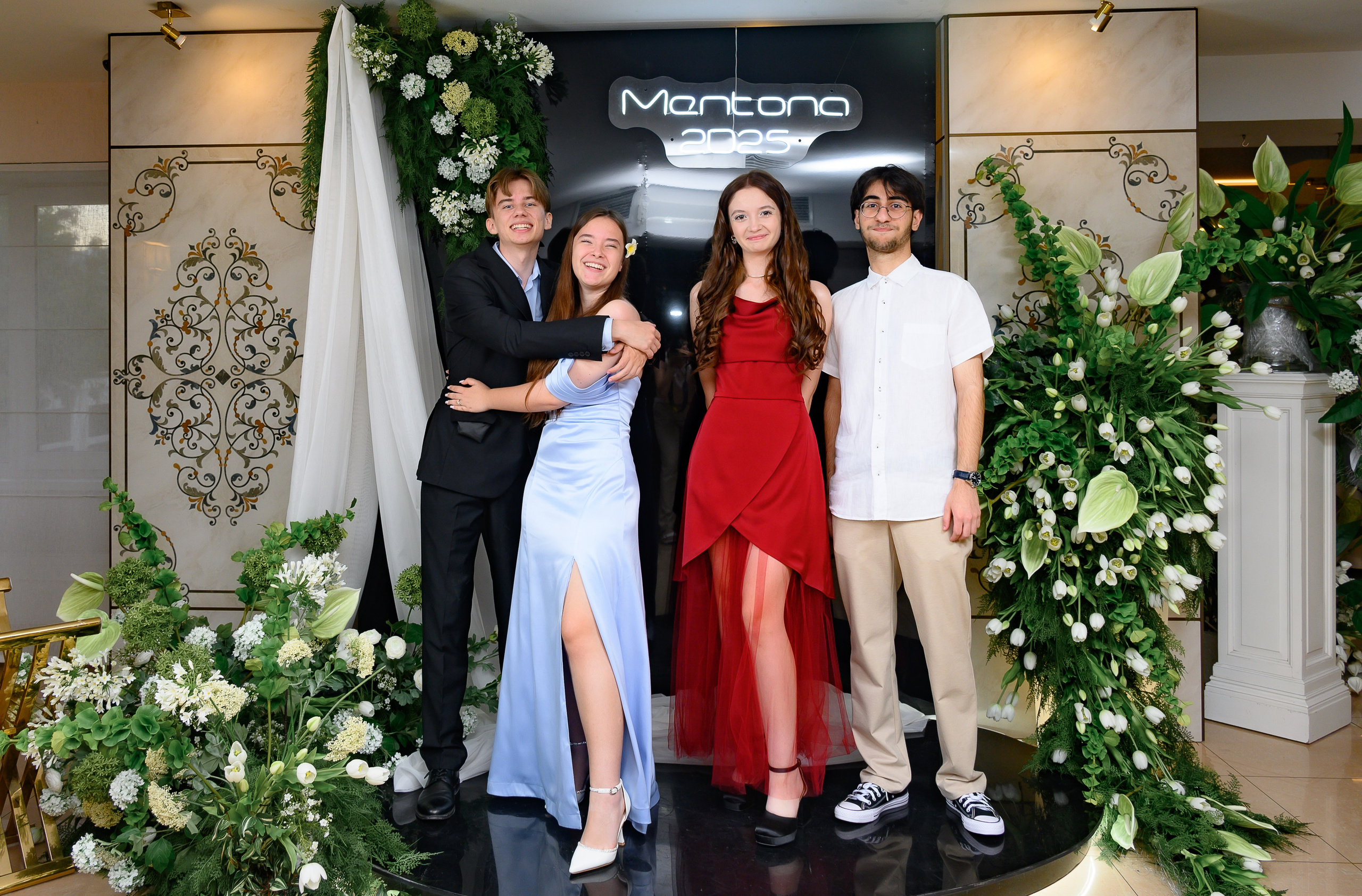 Выпускной 11 кл 2025. Семейный и детский фотограф в Новороссийске Лебедева Елена