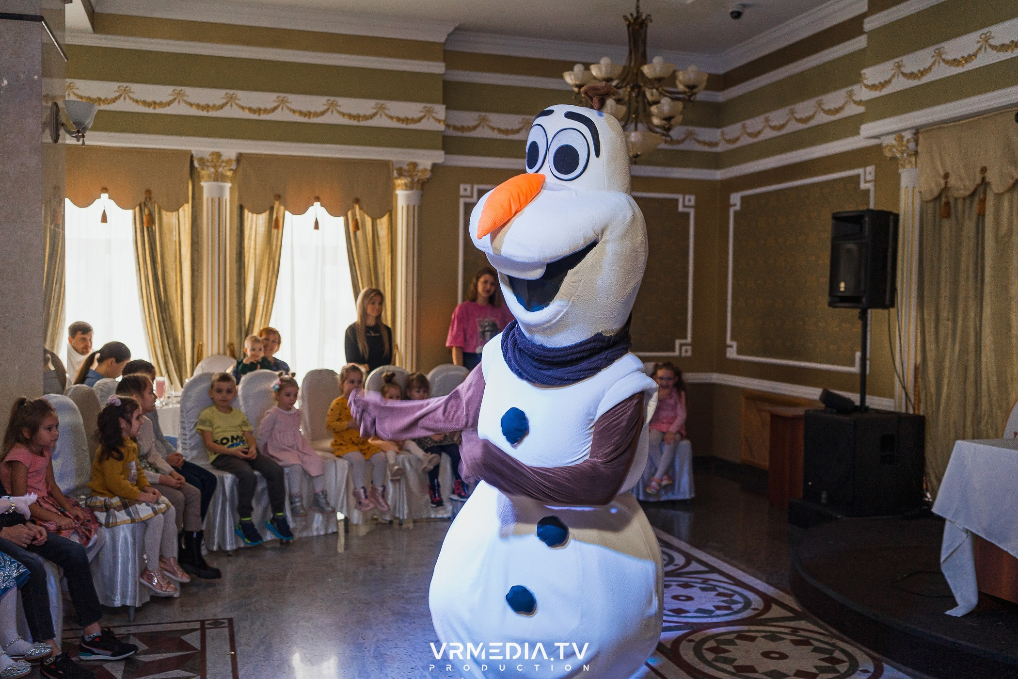 ХОЛОДНОЕ СЕРДЦЕ в ресторане «Империя»