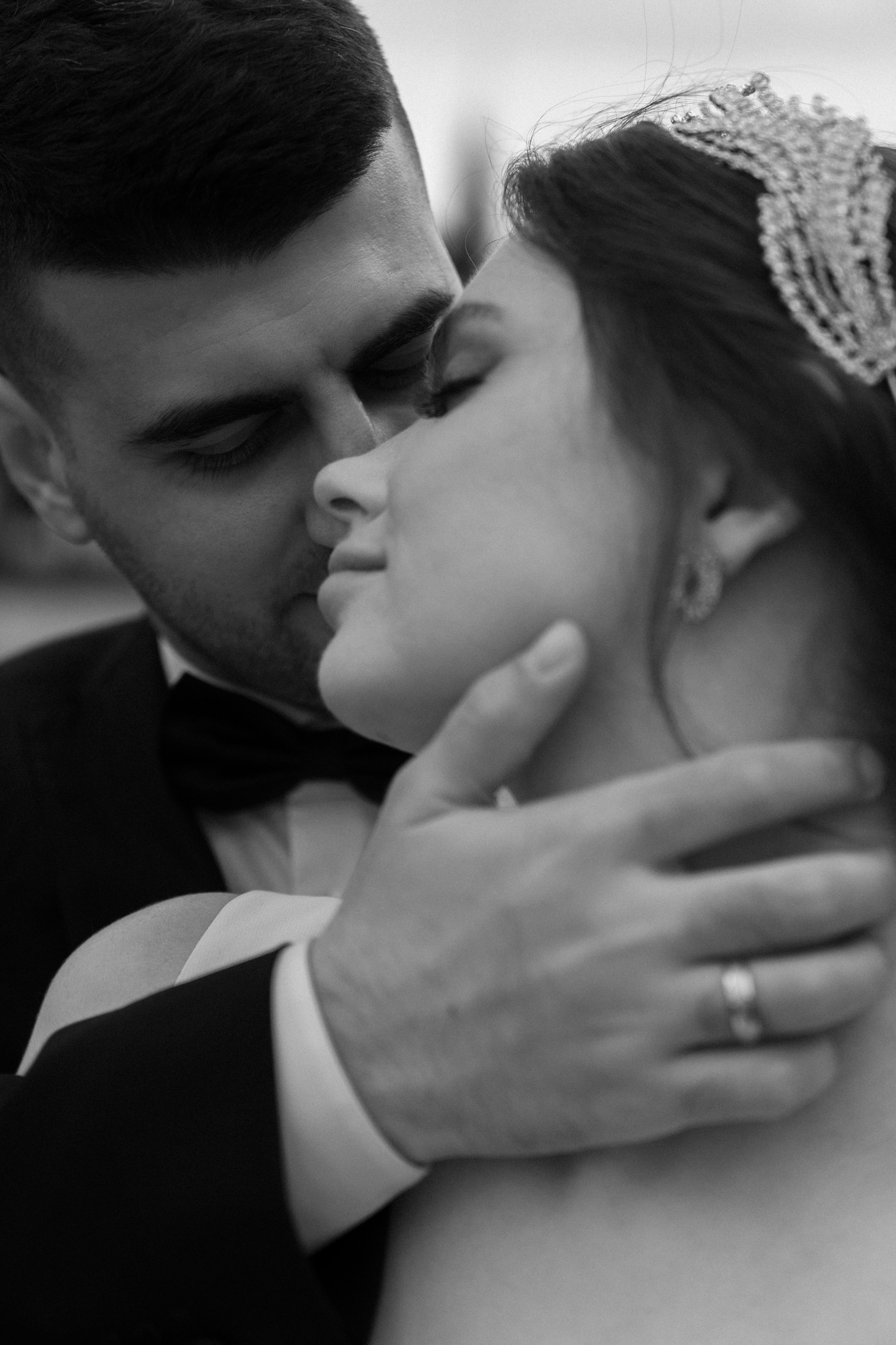 Свадебная фотосессия в Сочи. Свадебный фотограф в Сочи и Адлере — Фотосессии на море и в горах | Виктор Рогулев