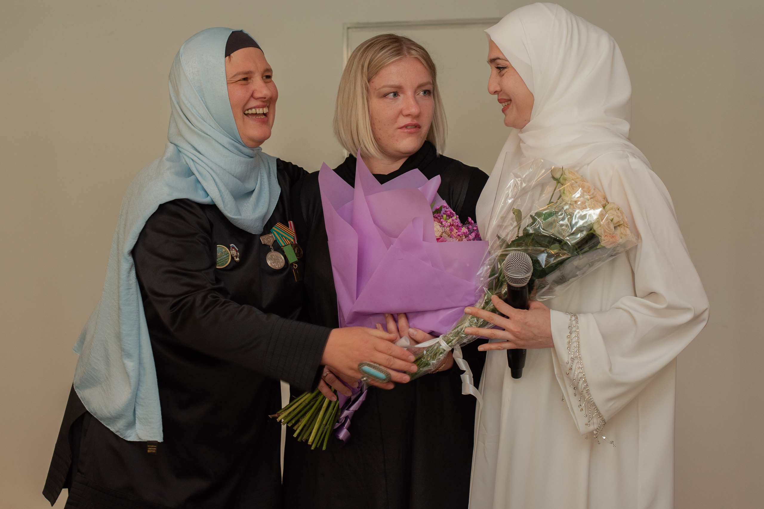 Выпускной в Евразийской женской гуманитарной академии. Лина Курочка — ваш фотограф