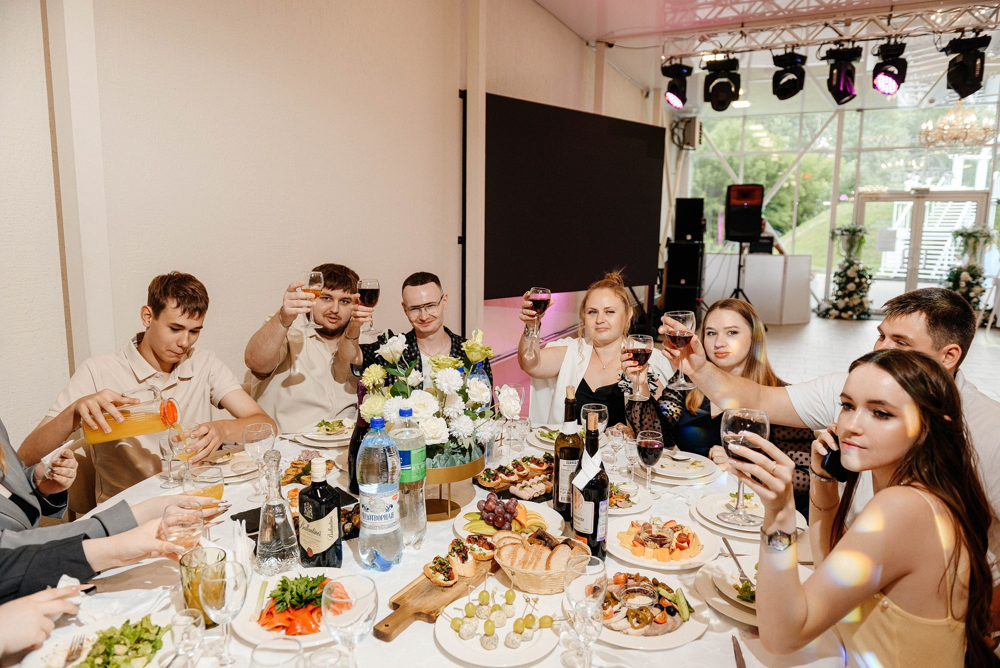 Диана и Кирилл. Свадебный и репортажный фотограф Никита Сницарев в Барнауле