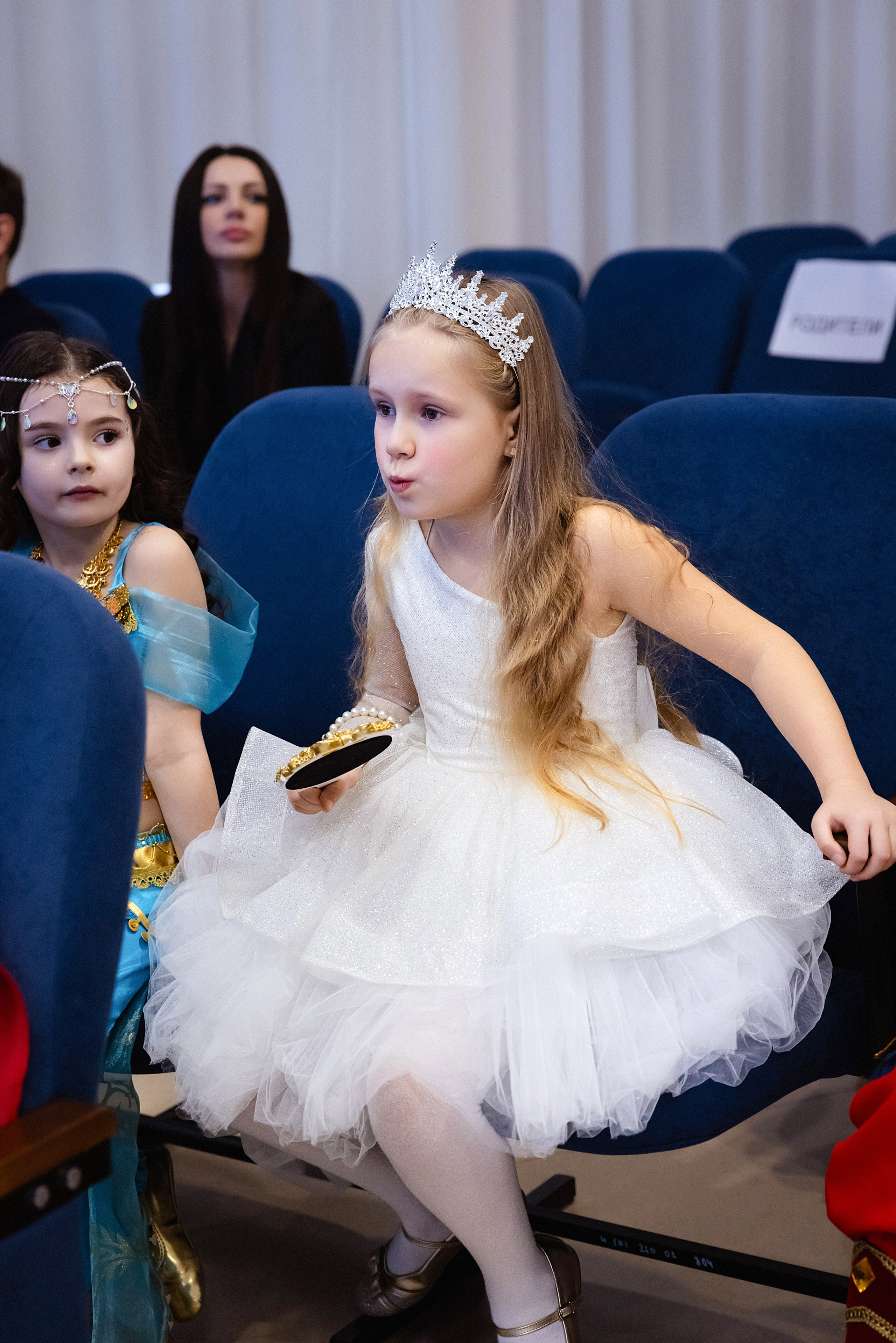 Новогодний праздник 1 В класс! Гимназия № 23. Фотограф и Видеограф в Краснодаре Юлия Солодченко