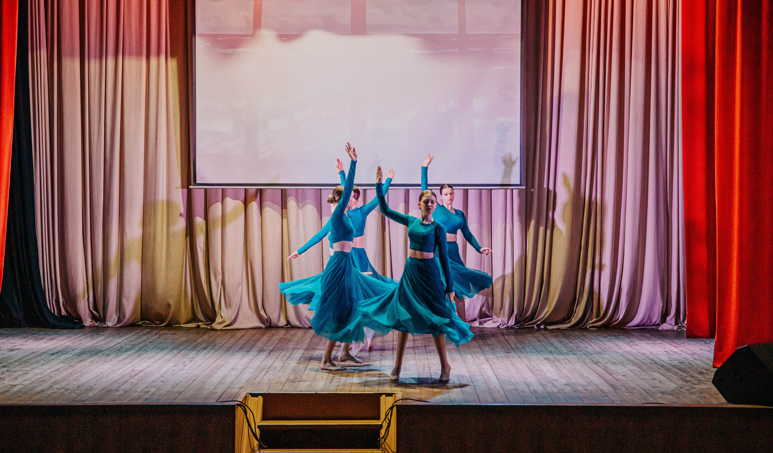 Отчетный концерт хореографического коллектива Пульс!. Фотограф Дарья Маташкова