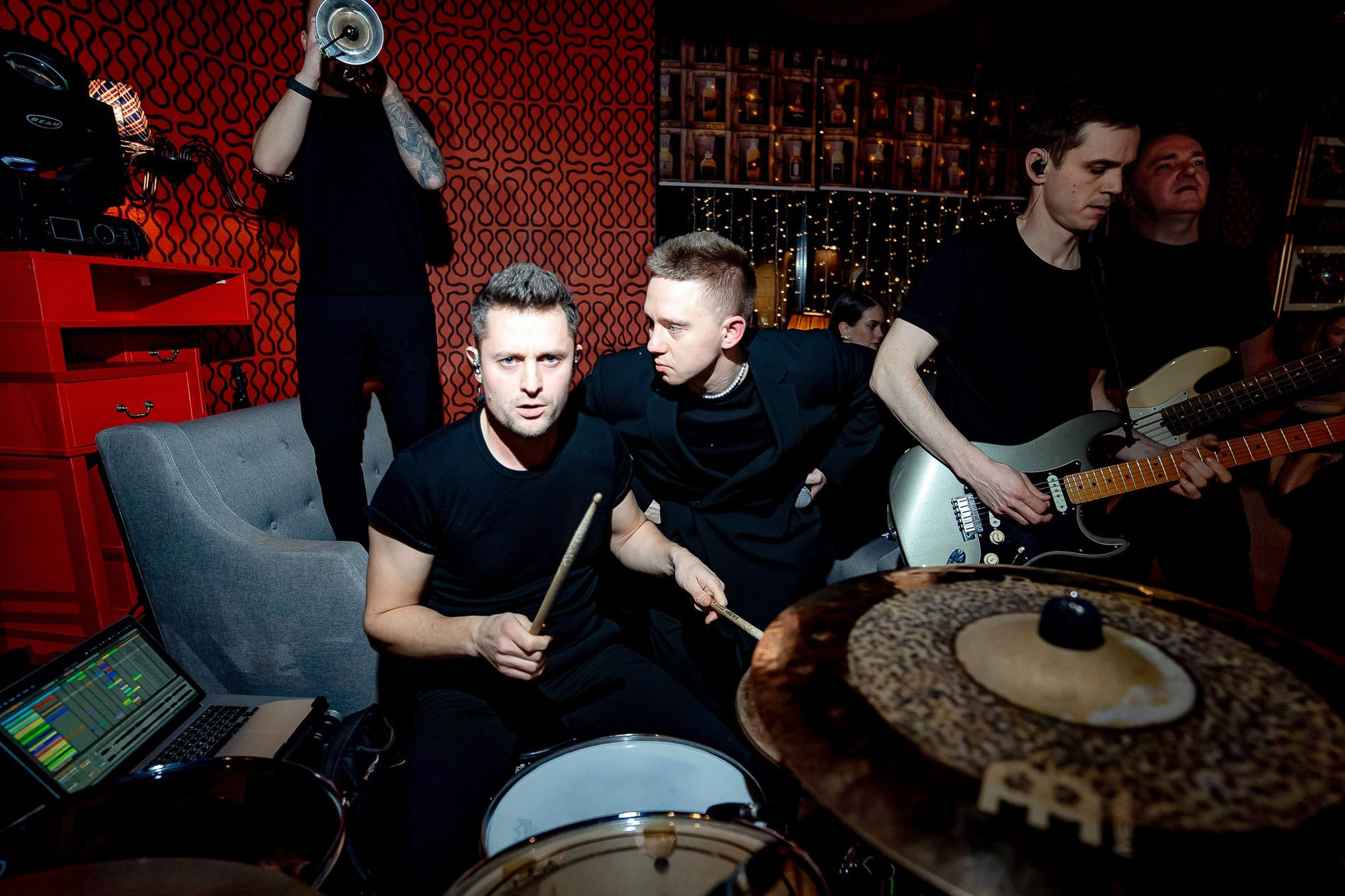 Новый год 2024 в Peoples. Сергей Кошкин. Репортажная и ивент-фотография в Сургуте