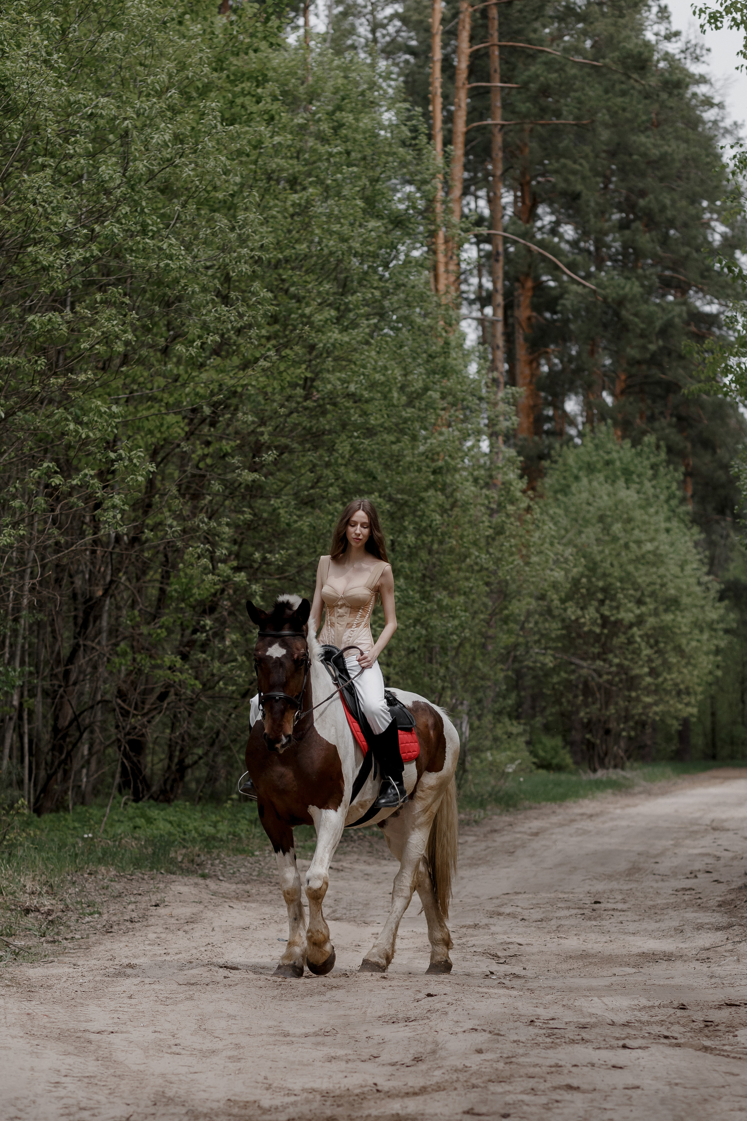 Яна. Фотограф в Казани.Снимаю индивидуальные портреты, love story и свадьбы