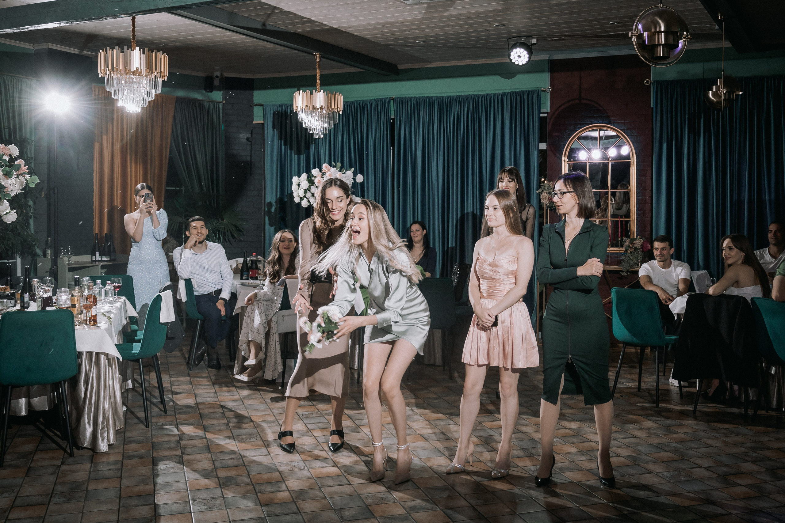 Свадебный день. Дарья и Джем. Свадебная фотография. Арина Рубах