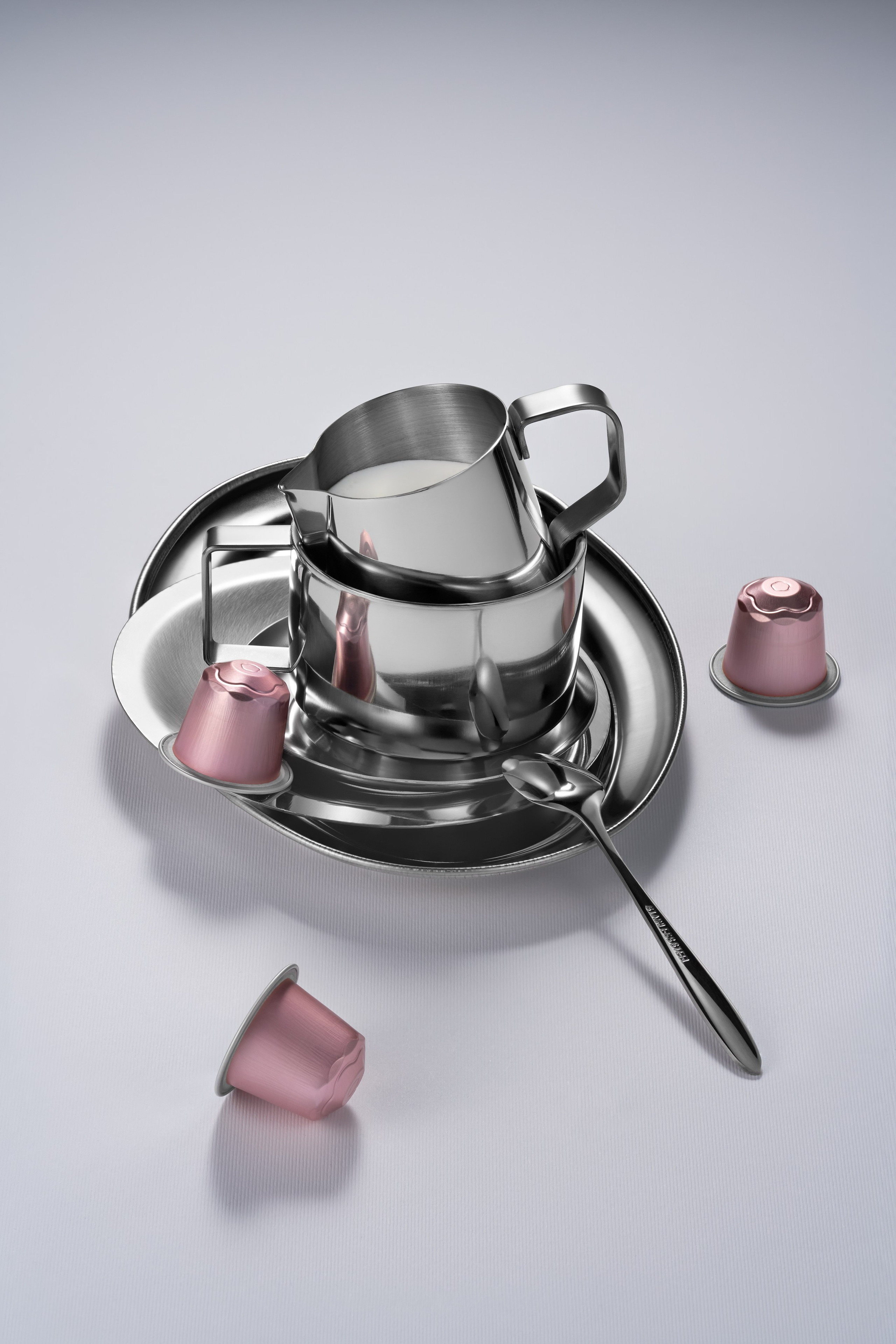 Металл, хром, зеркало. Оксана Ильенко. Предметный фотограф и сет-дизайнер, Санкт-Петербург