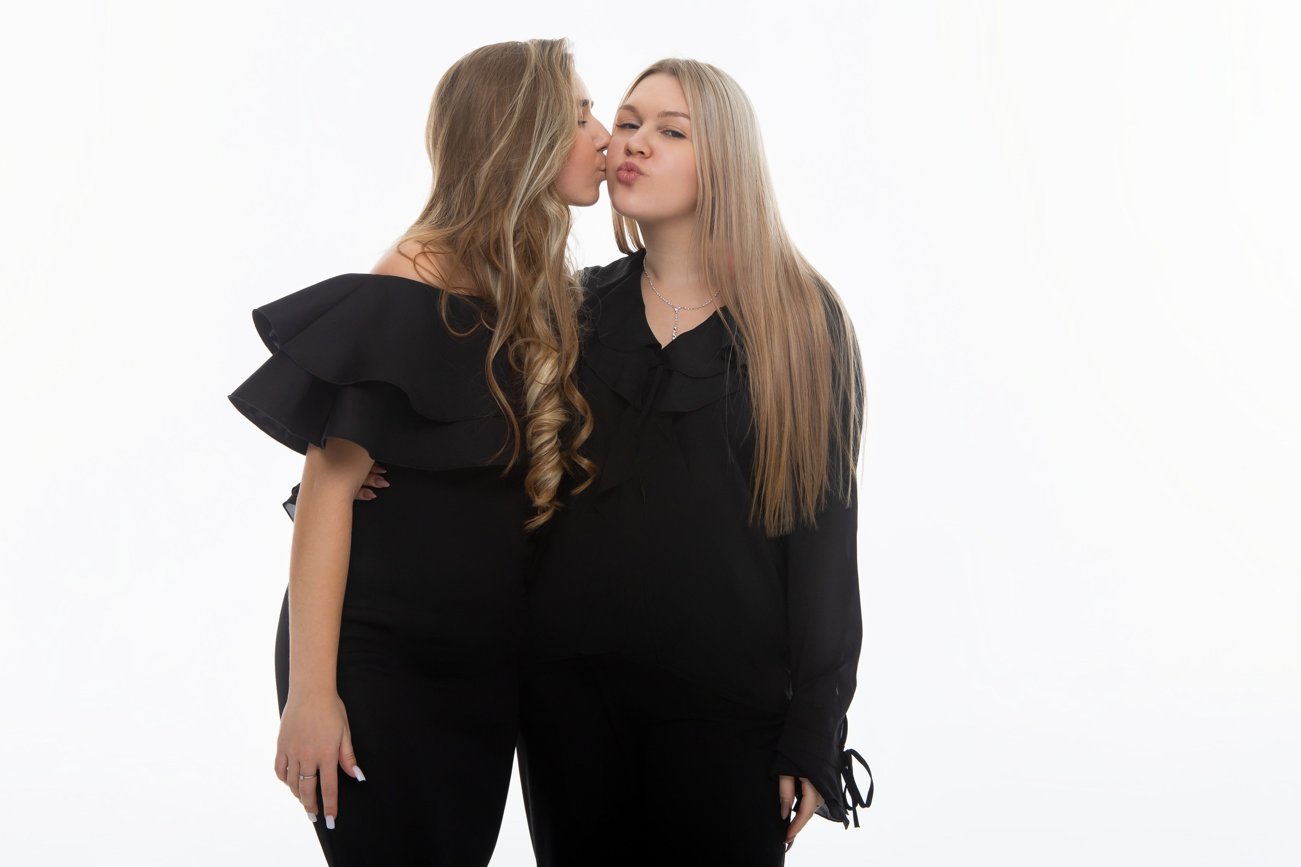 Студия Гимназия 12 11 А 2024 г. Свадебный и портретный Фотограф в Липецке Дмитрий Котюков