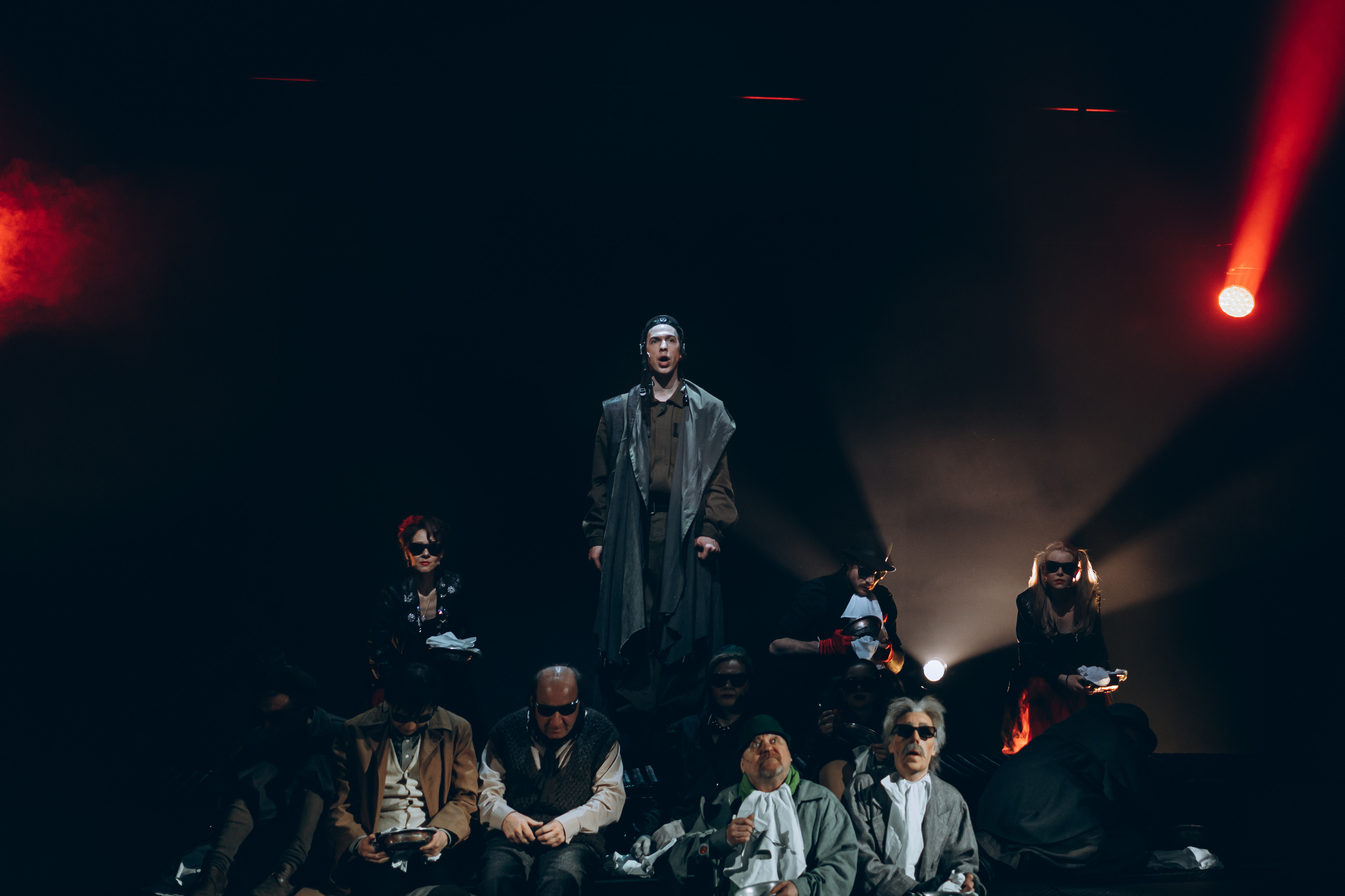 «Дракон». Театр Комедии им. Н. П. Акимова. Фотограф в Санкт-Петербурге Батурина Елена